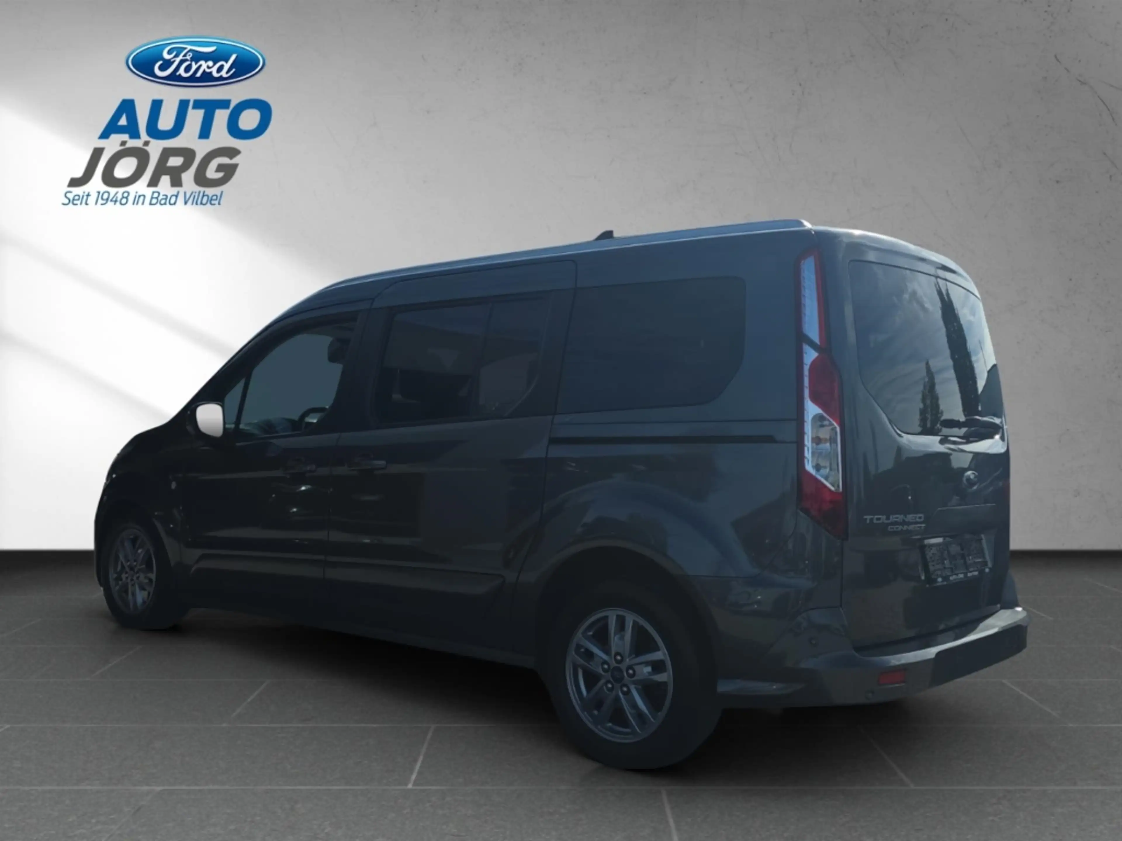 Ford Tourneo Connect Grand L2 Titanium 1.5 EcoBlue EU6d — photo 3