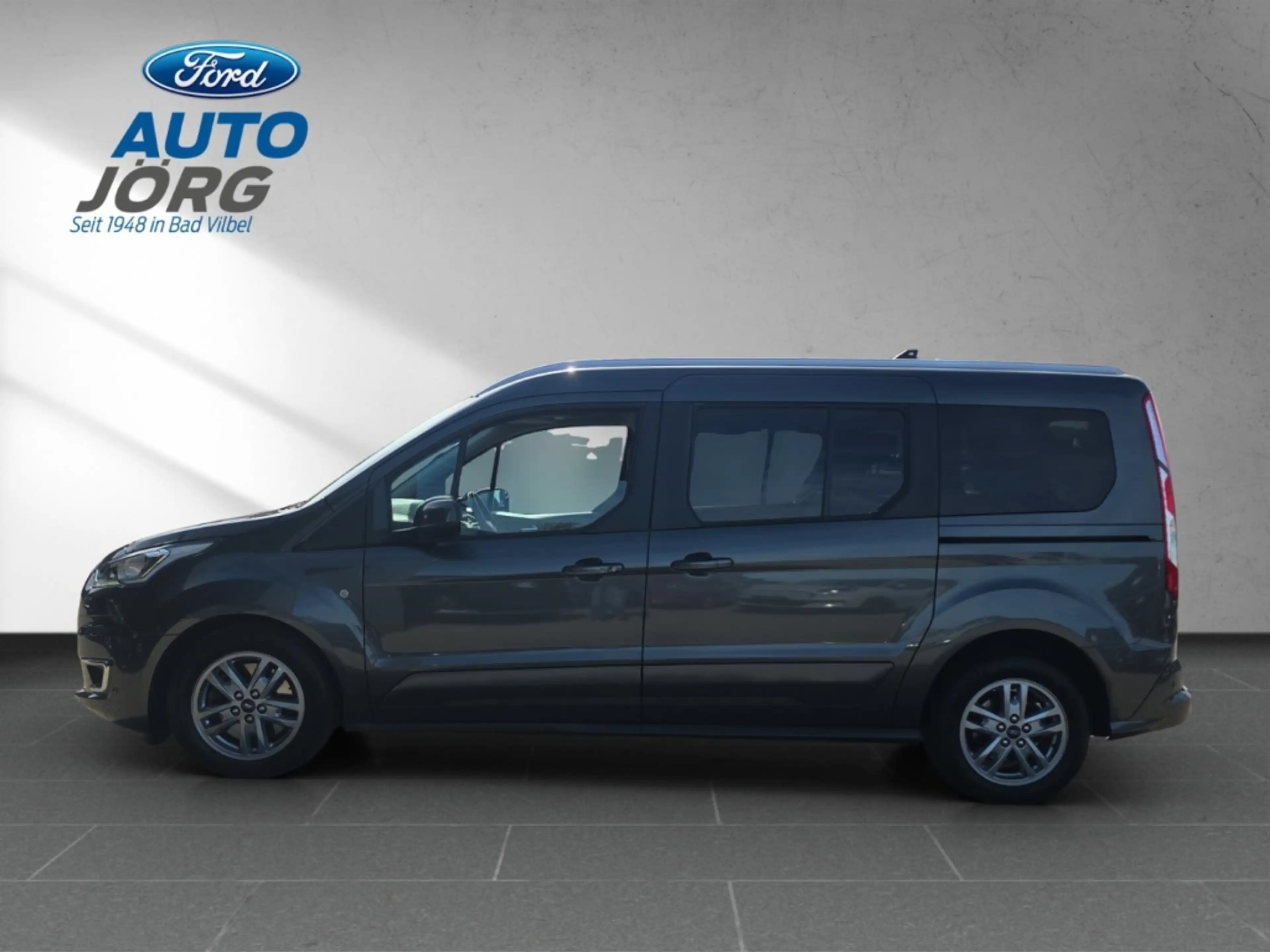 Ford Tourneo Connect Grand L2 Titanium 1.5 EcoBlue EU6d — photo 2