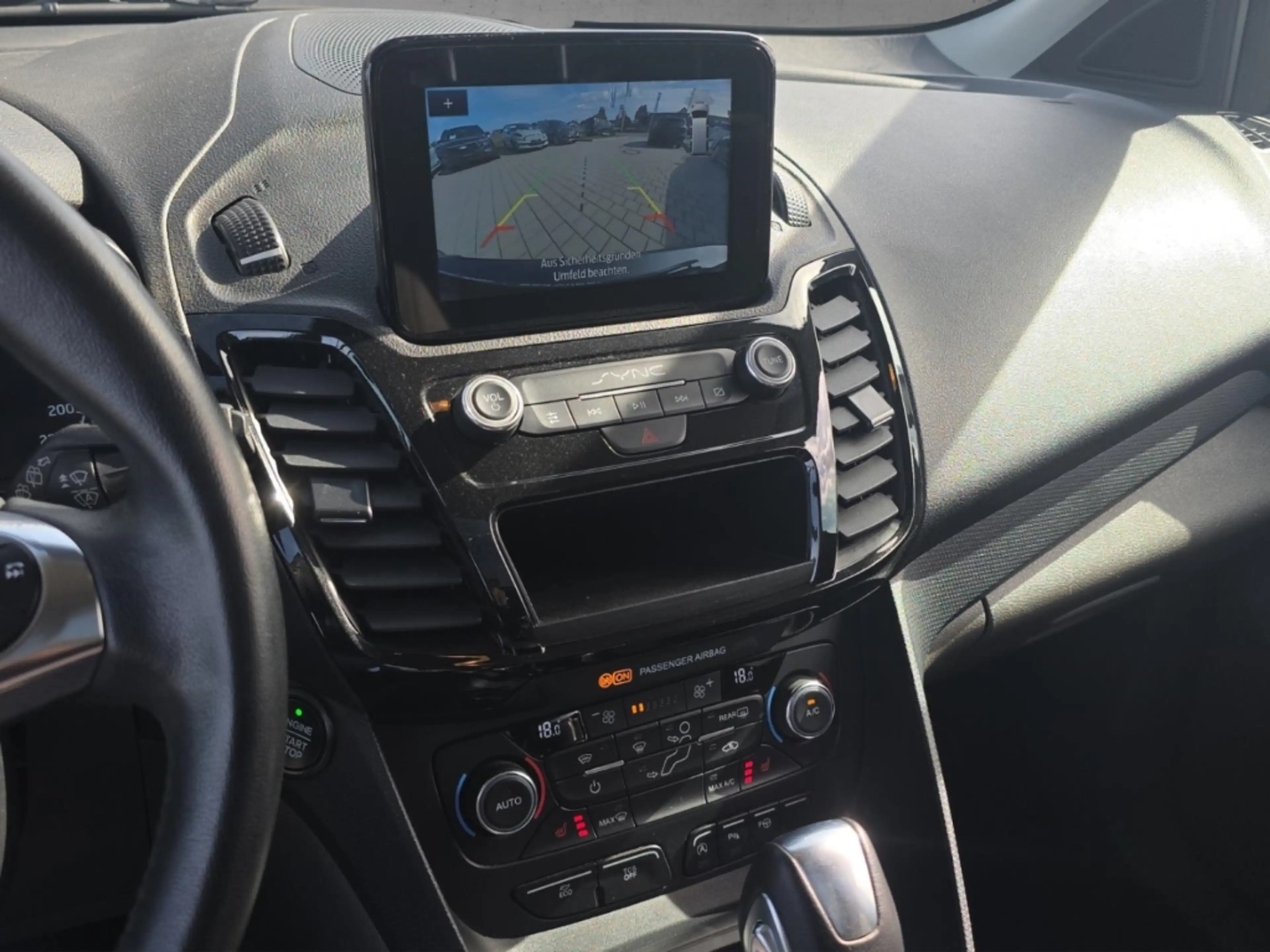 Ford Tourneo Connect Grand L2 Titanium 1.5 EcoBlue EU6d — photo 15