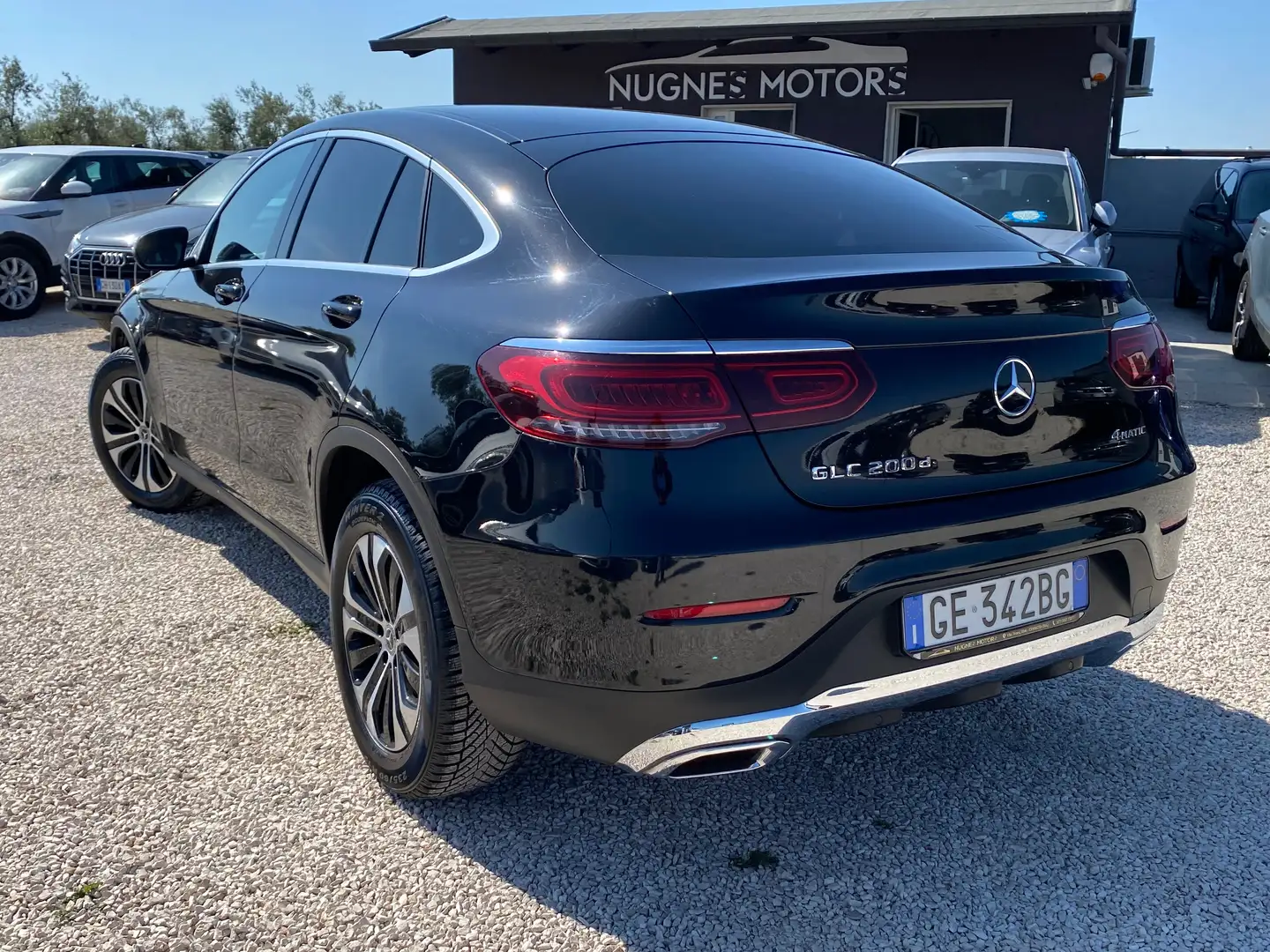 Mercedes-Benz GLC 200 GLC Coupe 200 d Premium 4matic auto Fekete - 2