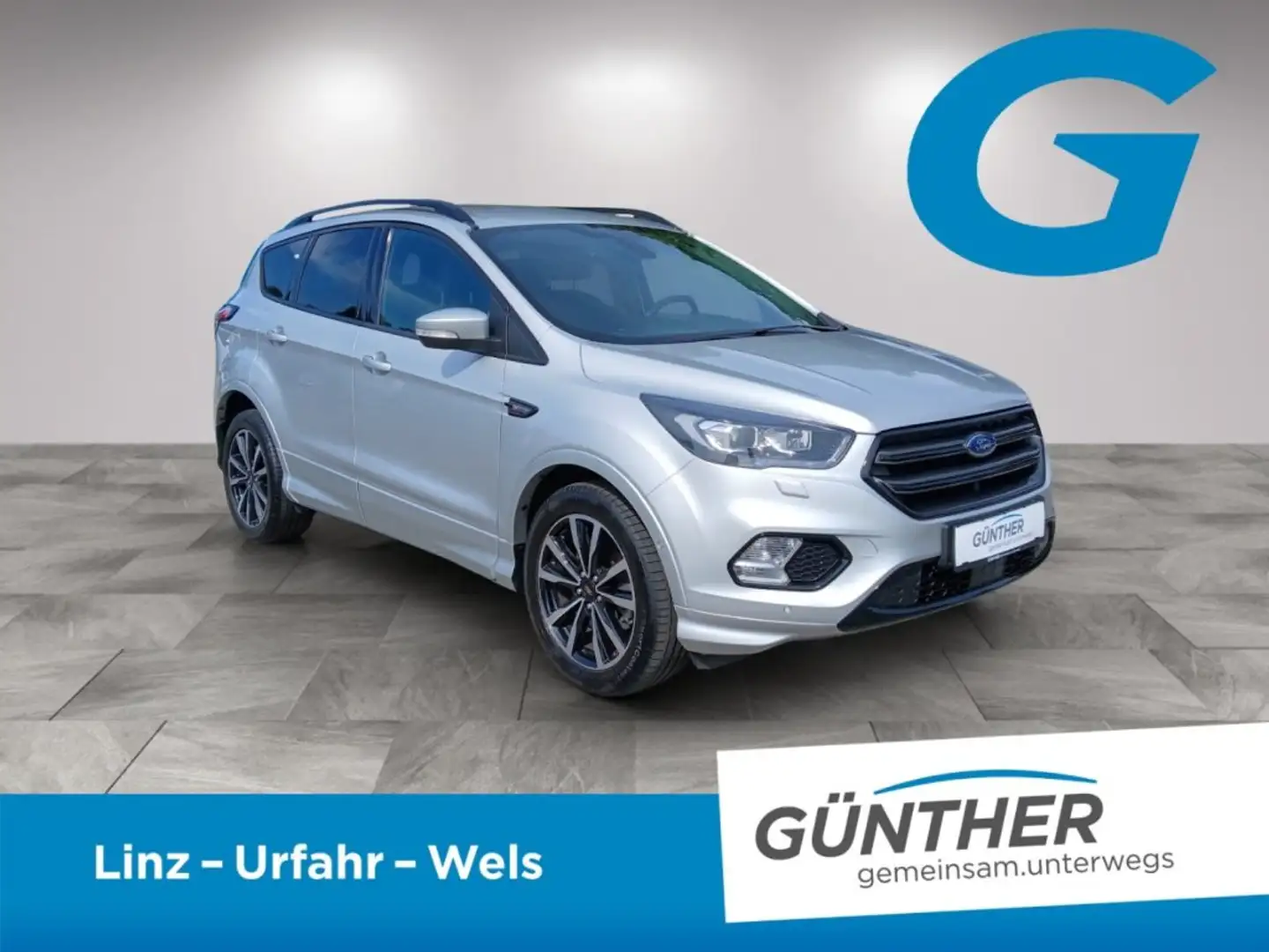 Ford Kuga 2.0 TDCi Trend Grijs - 2