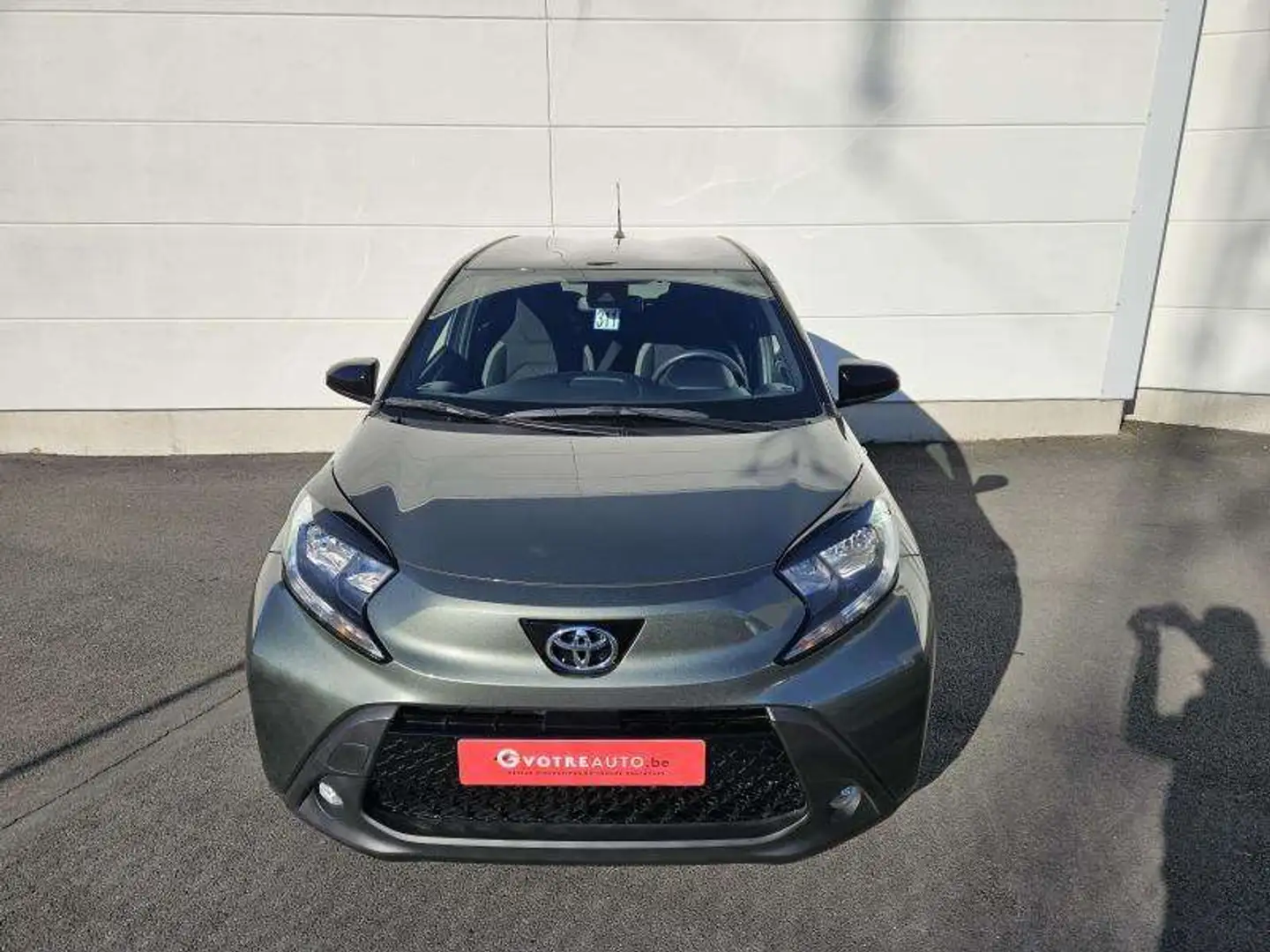 Toyota Aygo X ENVY VVT-I 75 Vert - 2