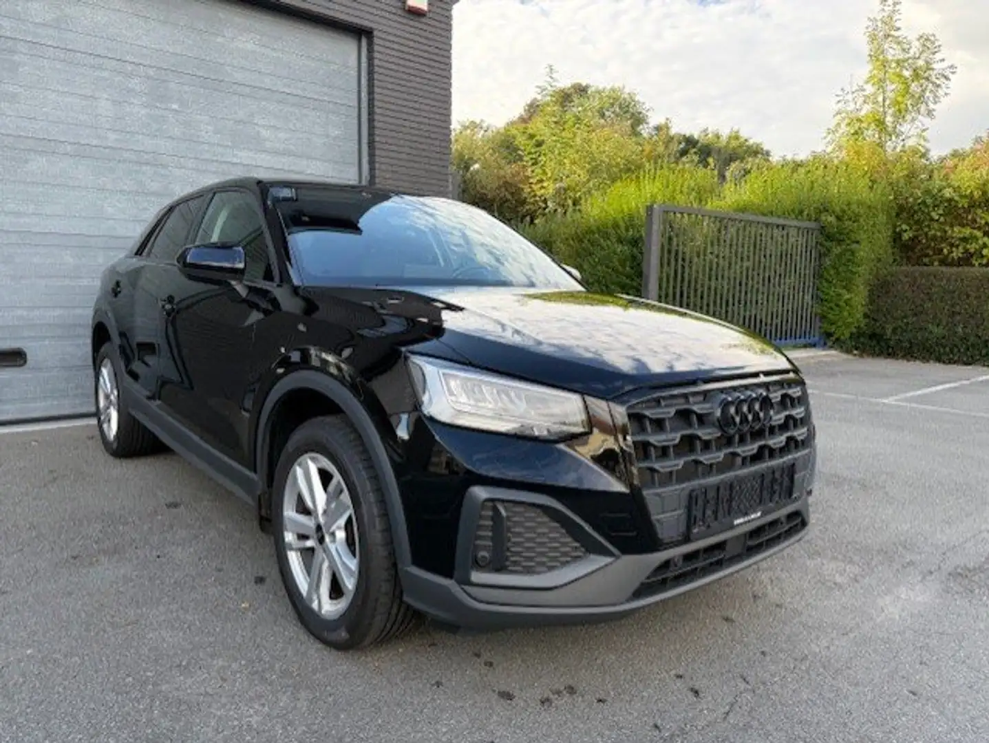 Audi Q2 30 TFSI Black Edition Adap Cruise App Connect Pdc - 1