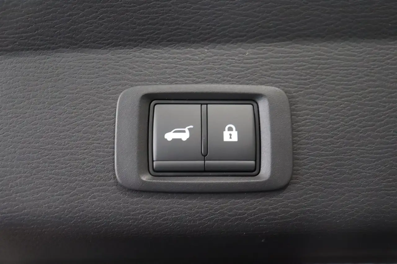 Mitsubishi Outlander снимка Mitsubishi Outlander