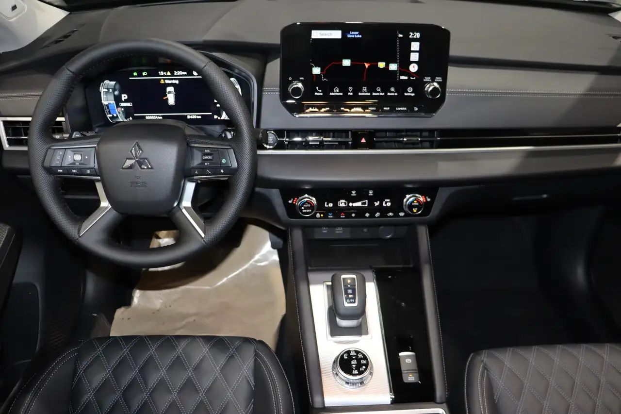 Mitsubishi Outlander снимка Mitsubishi Outlander