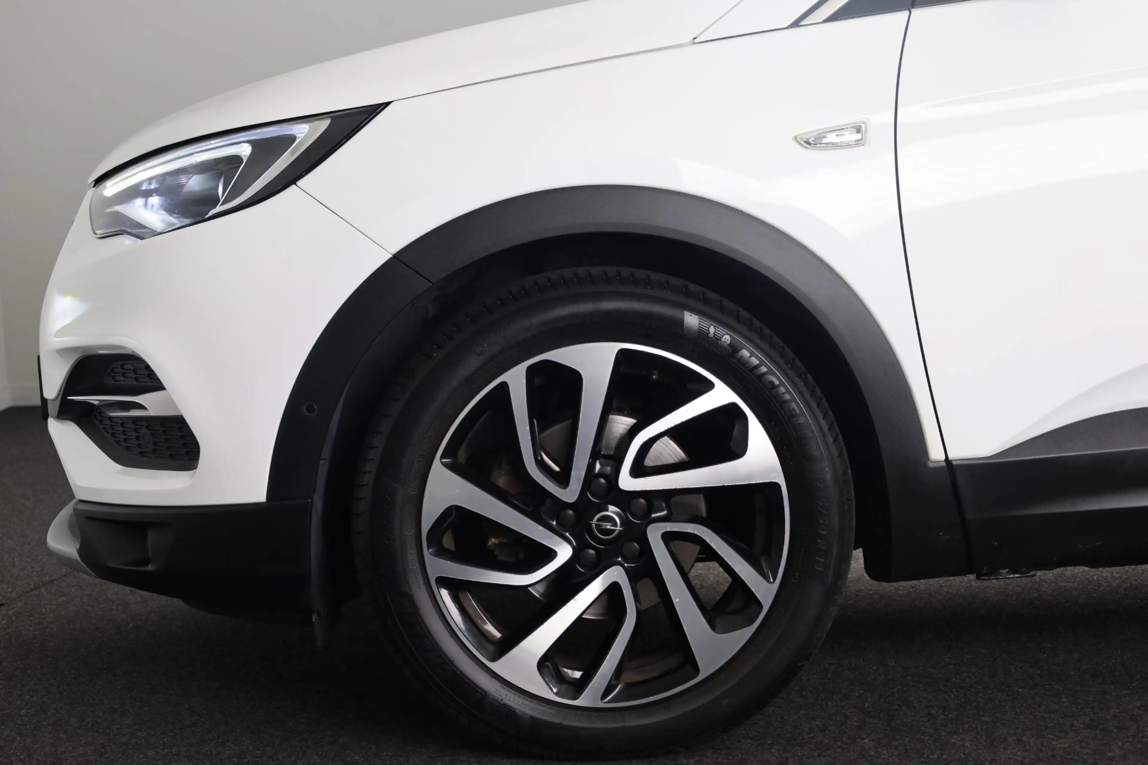 Opel Grandland X 1.6 Turbo Ultimate | Camera | BLISS | Carplay | Ad — photo 5