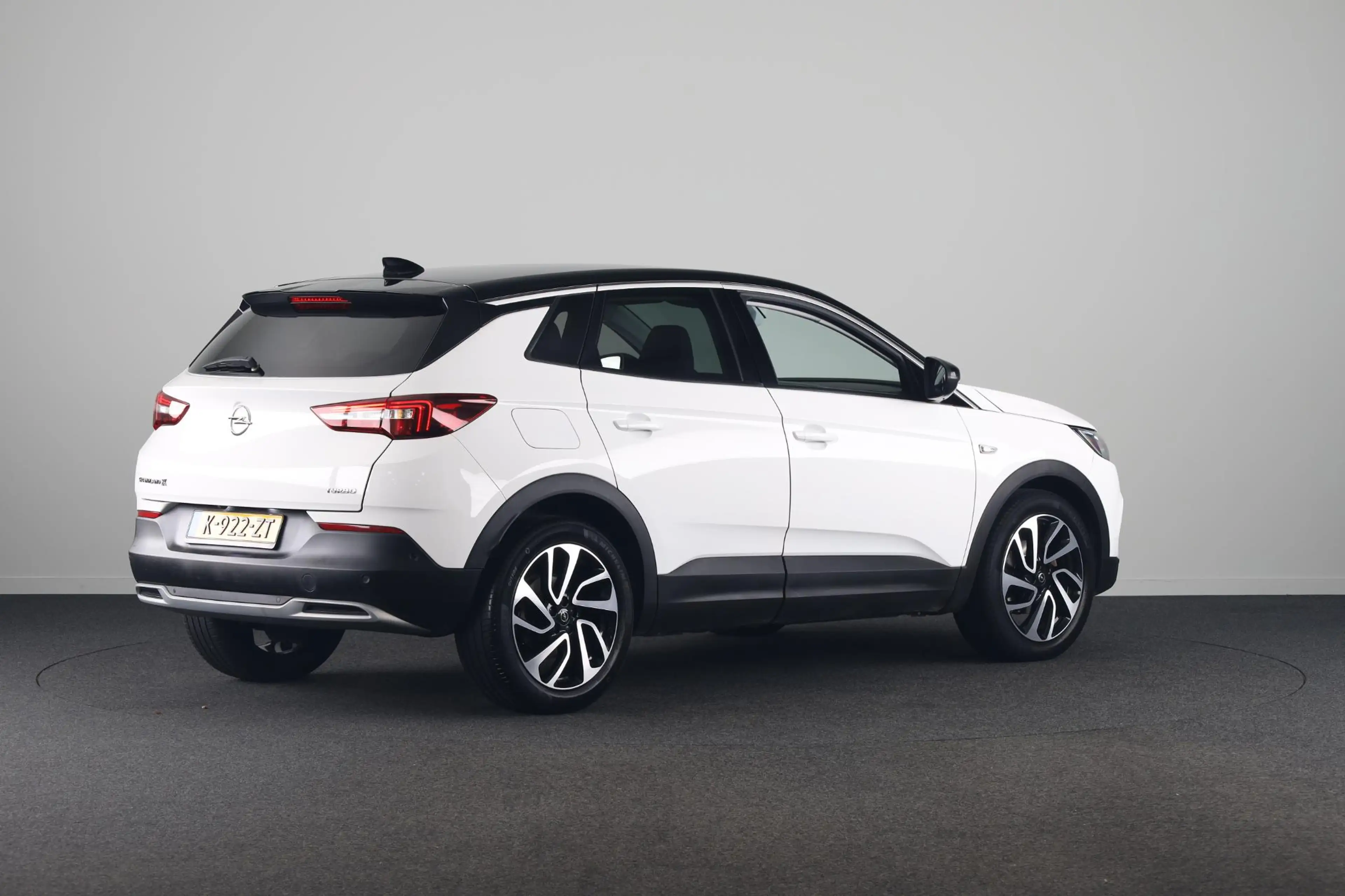 Opel Grandland X 1.6 Turbo Ultimate | Camera | BLISS | Carplay | Ad — photo 2