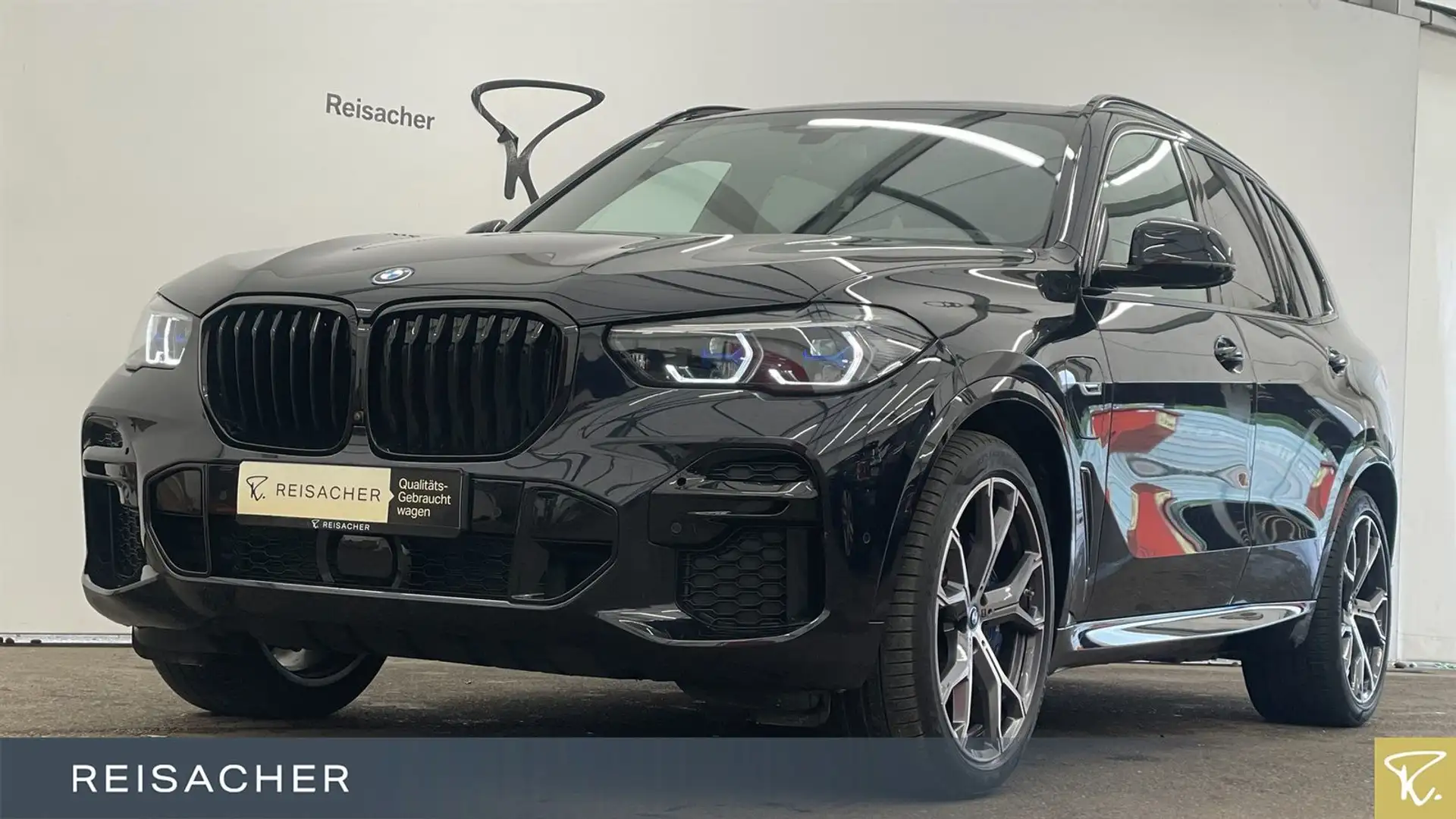 BMW X5 xDrive45e A M-Sport,Pano,AHK,DAProf,Leder,Aut Schwarz - 1