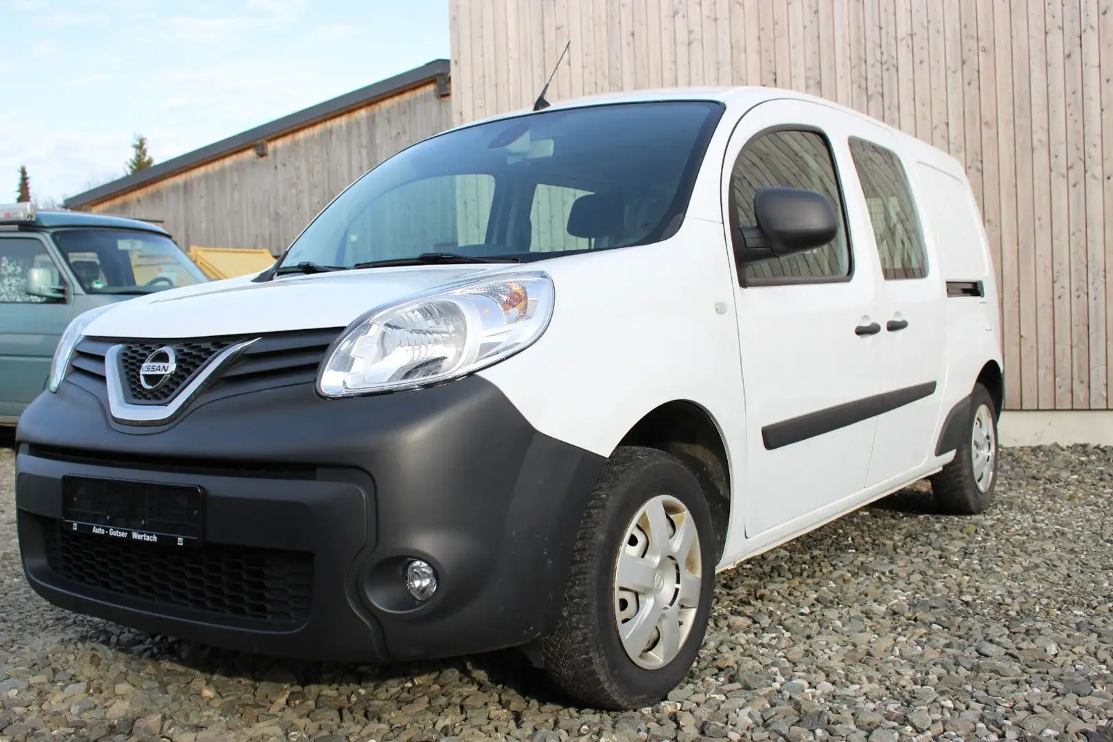 Nissan NV250 L2H1 2,2t Doka Comfort/2X Schiebetüre Weiß - 2