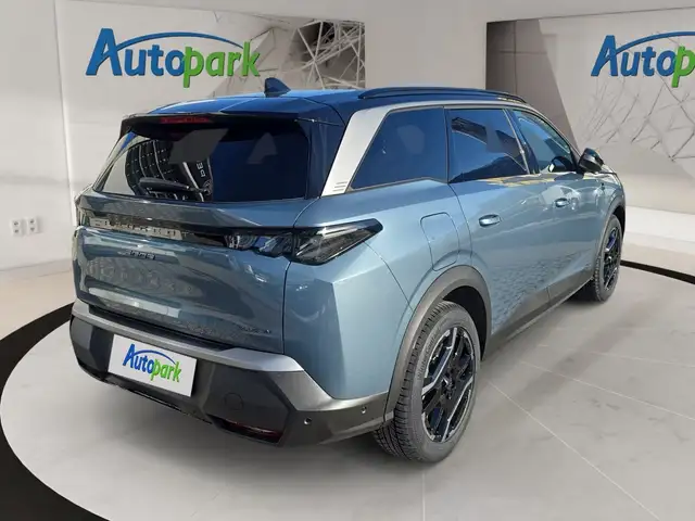 Peugeot 5008 GT Plug-in Hybrid 195 e-DCS7 Ansicht 8