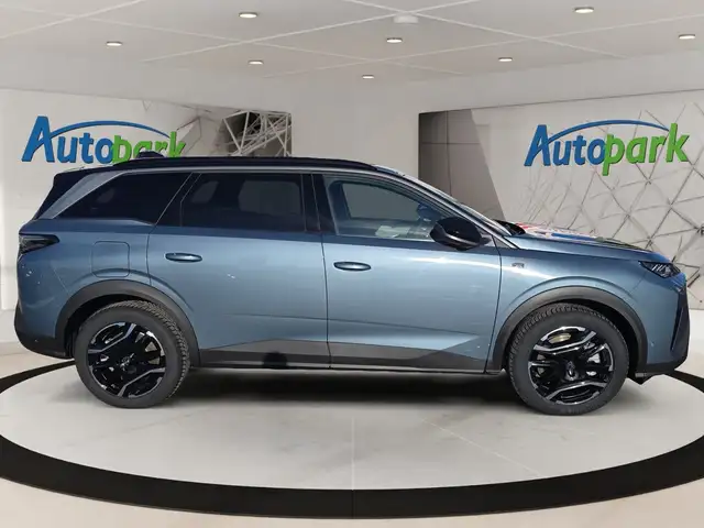 Peugeot 5008 GT Plug-in Hybrid 195 e-DCS7 Ansicht 5