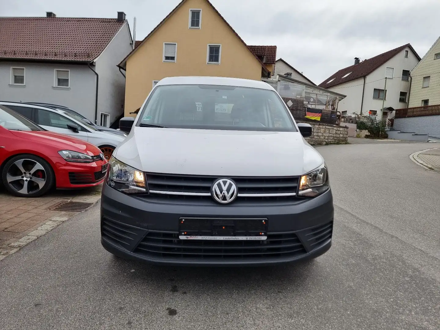Volkswagen Caddy Kasten 1,0TSI KLIMA+AHK+BLUET.+8-FACH Weiß - 2