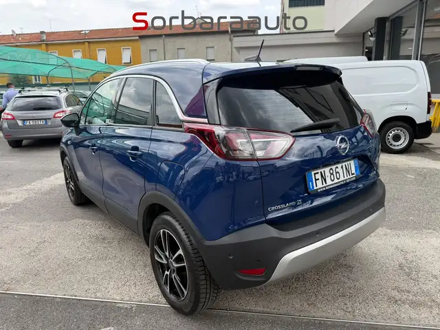 Opel Crossland X view 3