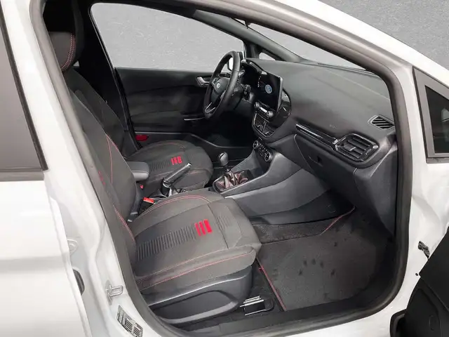 Ford Fiesta view 3