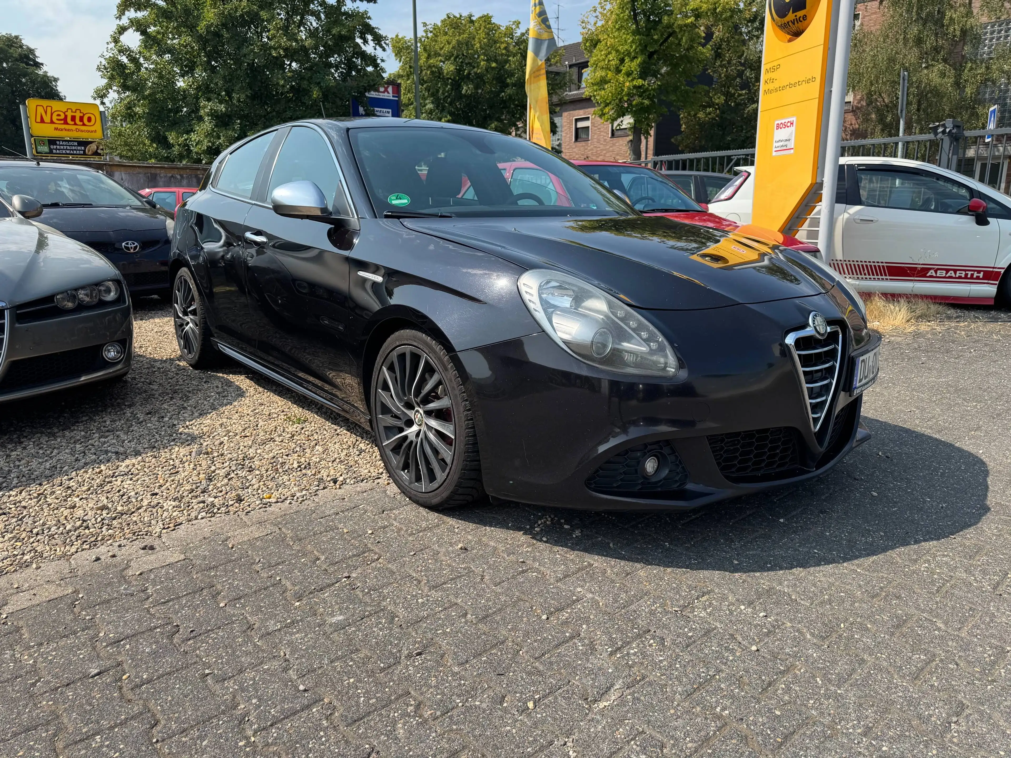 Alfa Romeo Giulietta Turismo - 2,0 JtdM - DNA - 18" - PDC - Sitzheizung