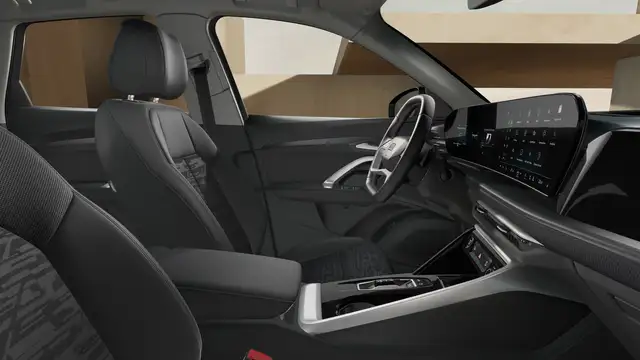 Audi Q5 view 8