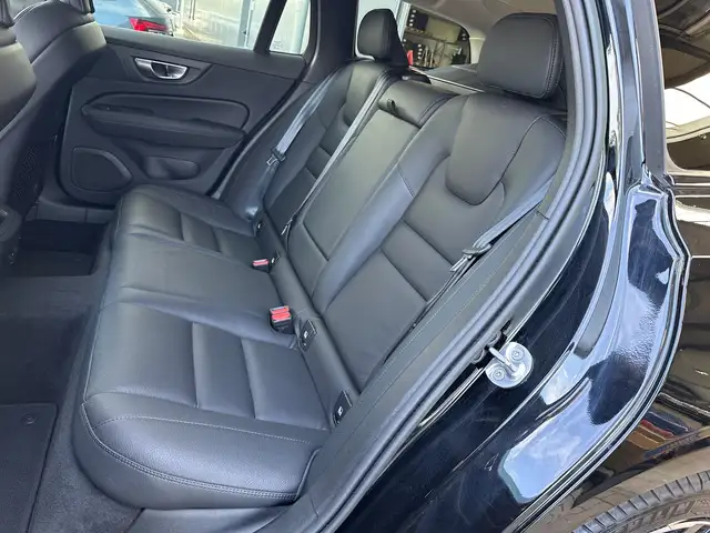Volvo V60 view 13