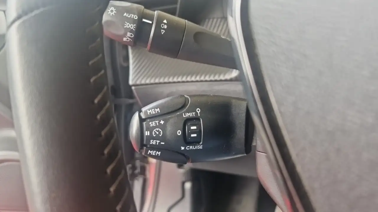 Peugeot 2008 2008 — photo 16