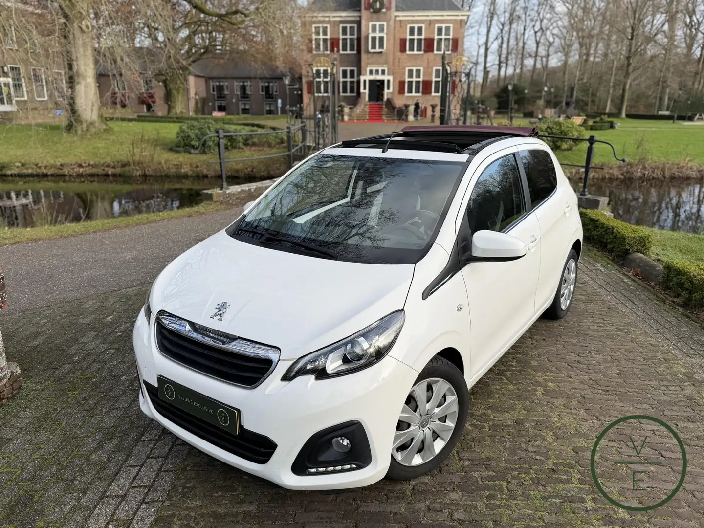 Peugeot 108 1.0 e-VTi Active TOP! | Cabrio | Airco | Dealer On Blanc - 1