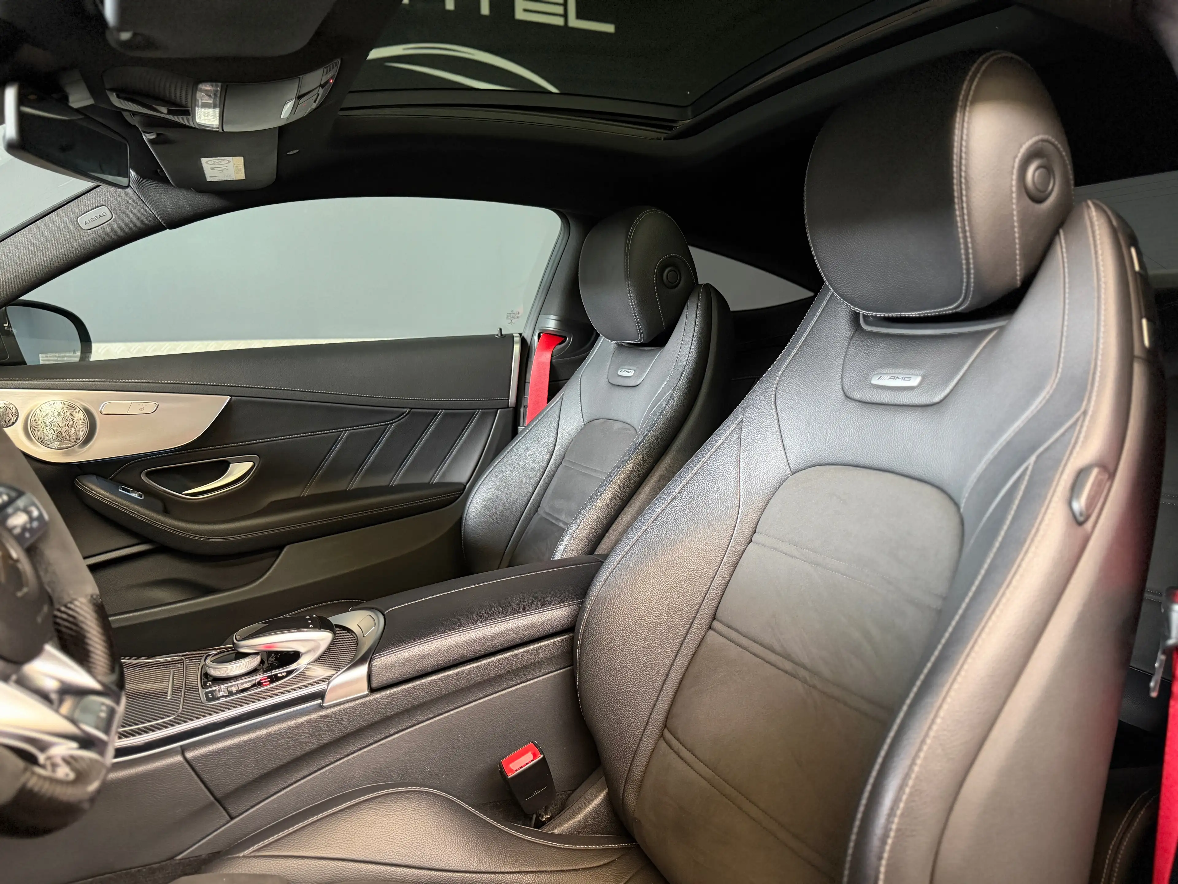 Mercedes-Benz C 63 AMG S Coupe-MULTIBEAM-PANO-KAMERA-DISTRONIC-KEYLESS — photo 13