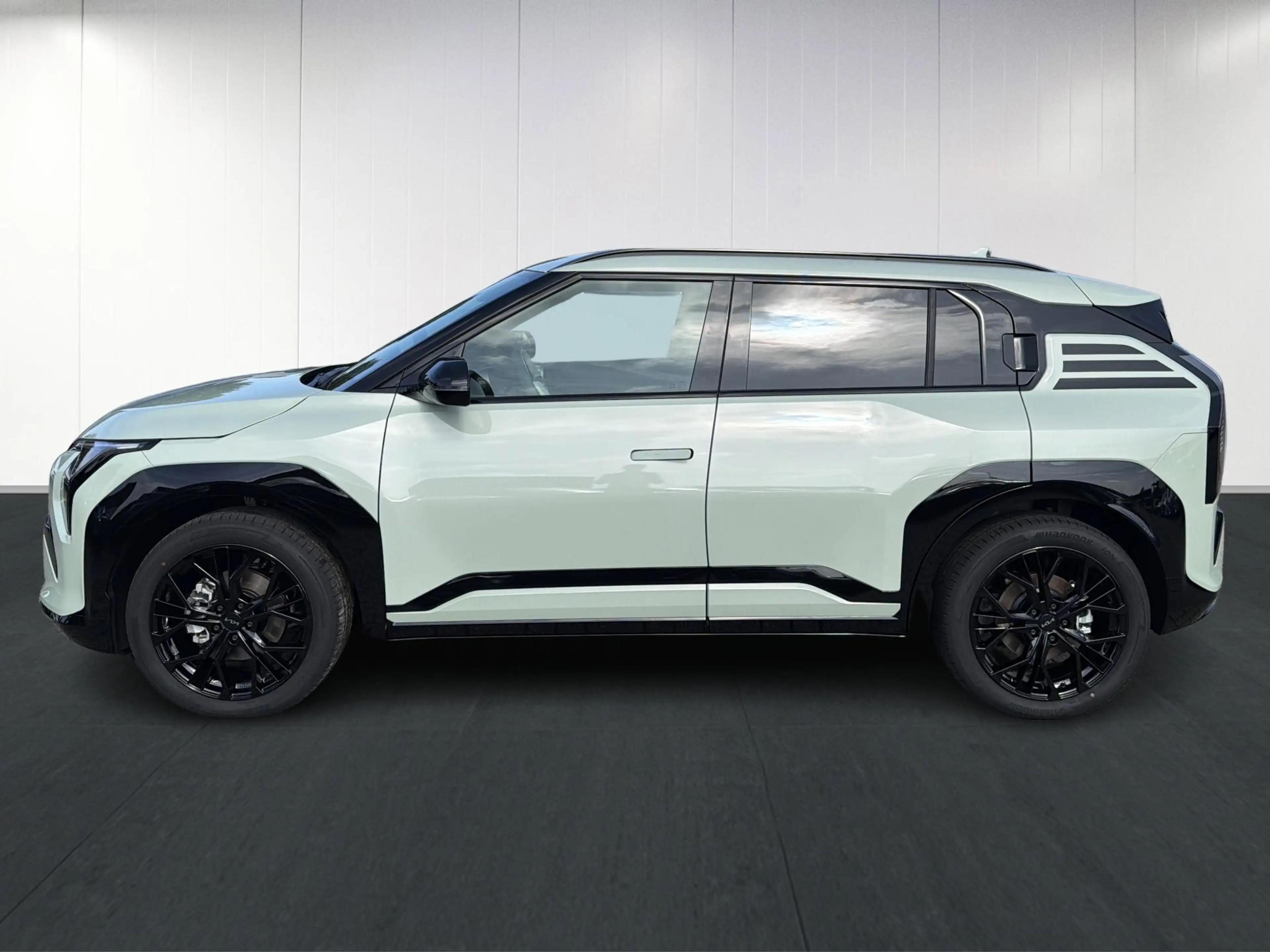 Kia EV3 GT-Line Business Edition 81.4 kWh | Black Edition — photo 5