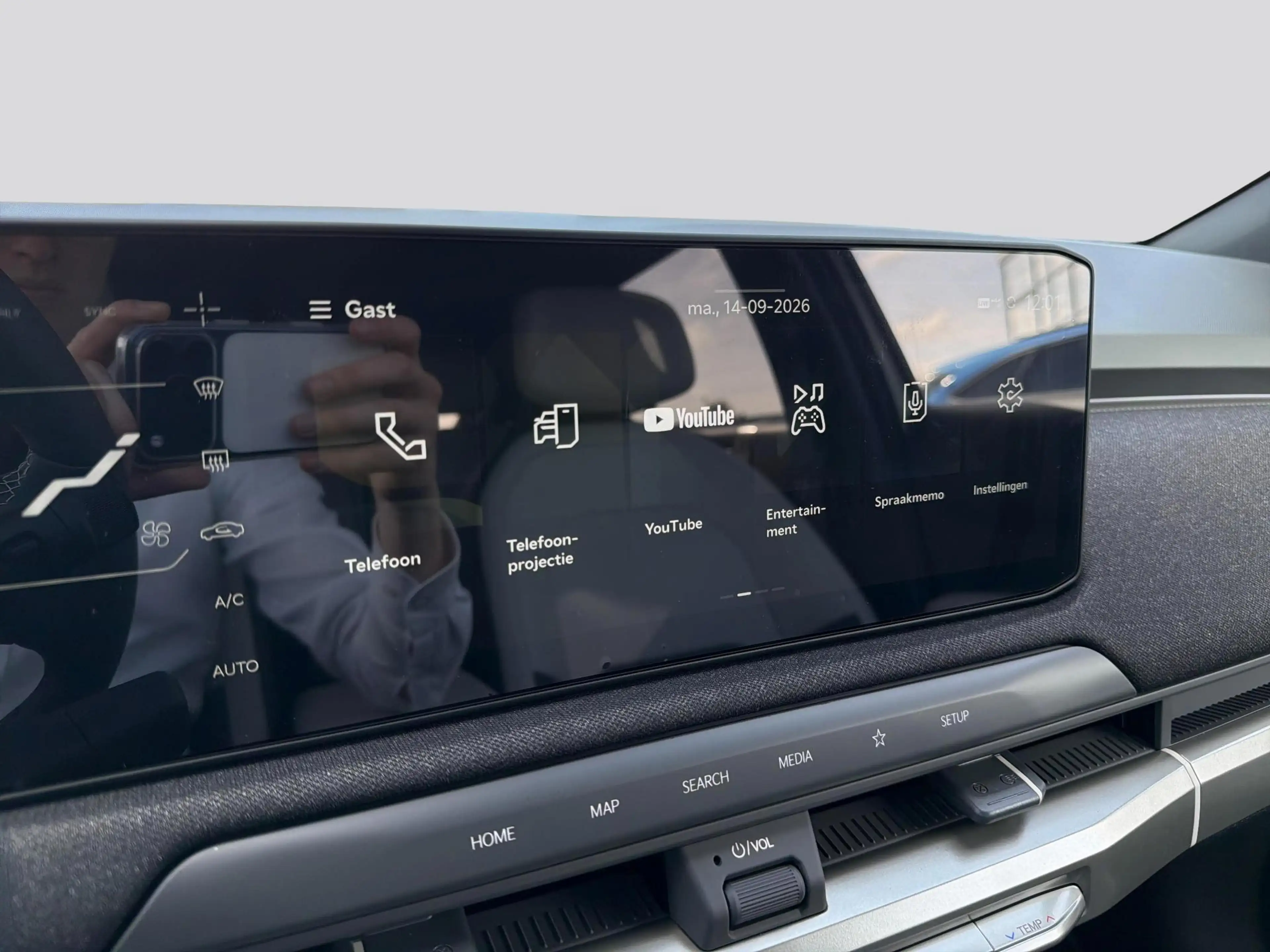 Kia EV3 GT-Line Business Edition 81.4 kWh | Black Edition — photo 14