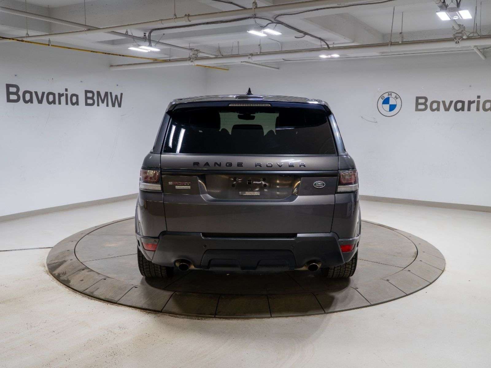 2017 Land Rover Range Rover Sport V8 SC Dynamic | Dynamic Package | Meridian Sound S alt 4