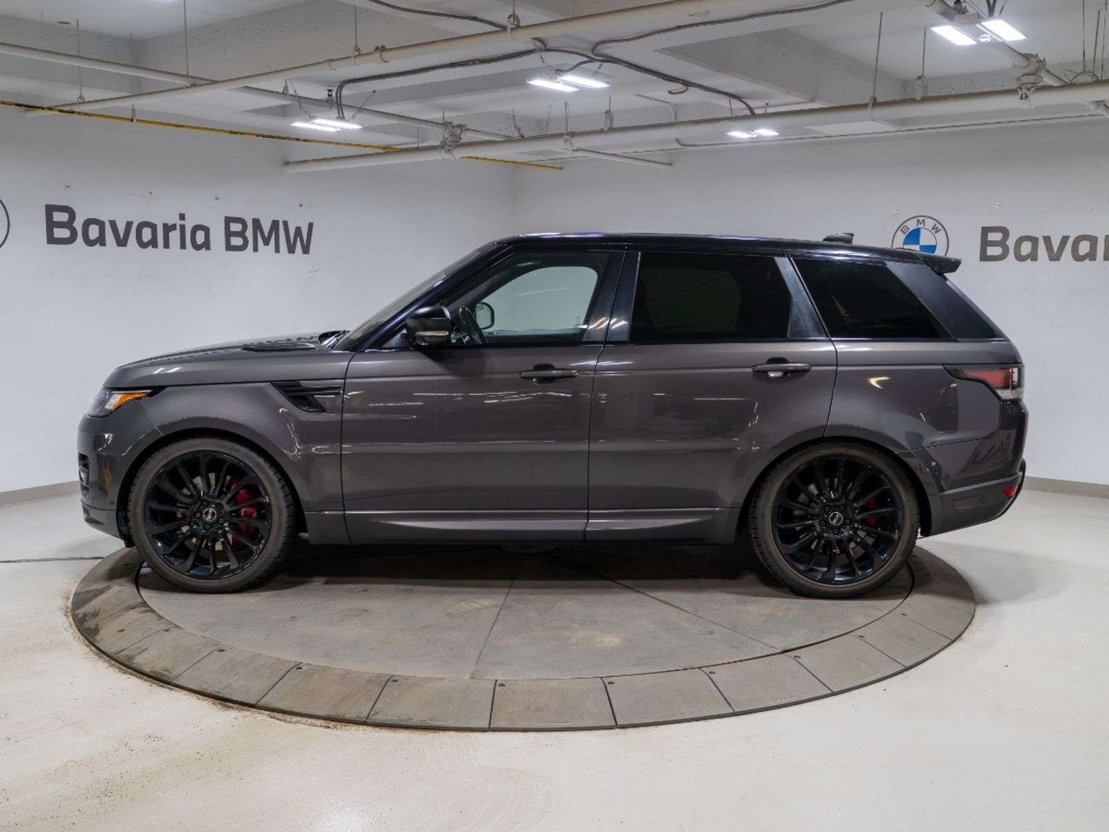 2017 Land Rover Range Rover Sport V8 SC Dynamic | Dynamic Package | Meridian Sound S alt 2