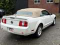 Ford Mustang Cabrio 45th anniversary Blanc - thumbnail 3