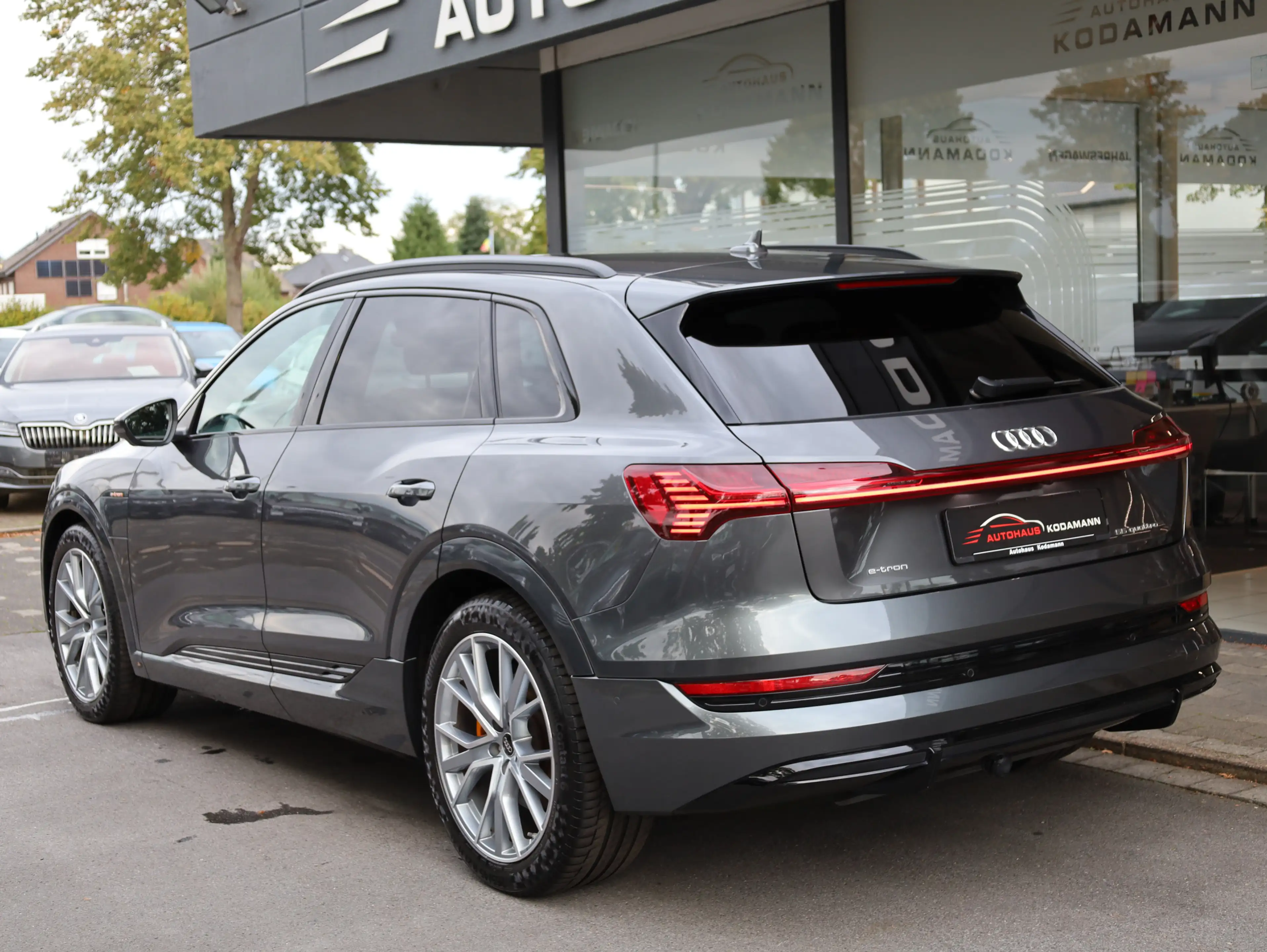 Audi e-tron 55 quattro S-Line*Kamera*ACC*HUD*AHK*21 — photo 10