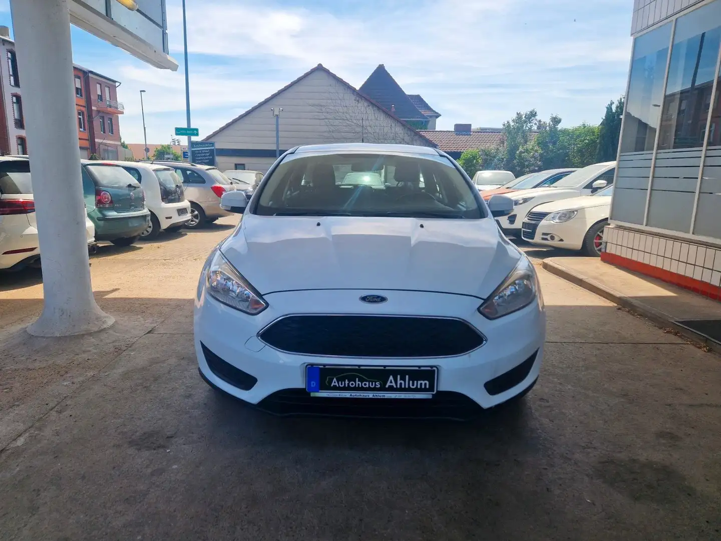 Ford Focus Turnier Trend Klima PDC MFL Weiß - 2