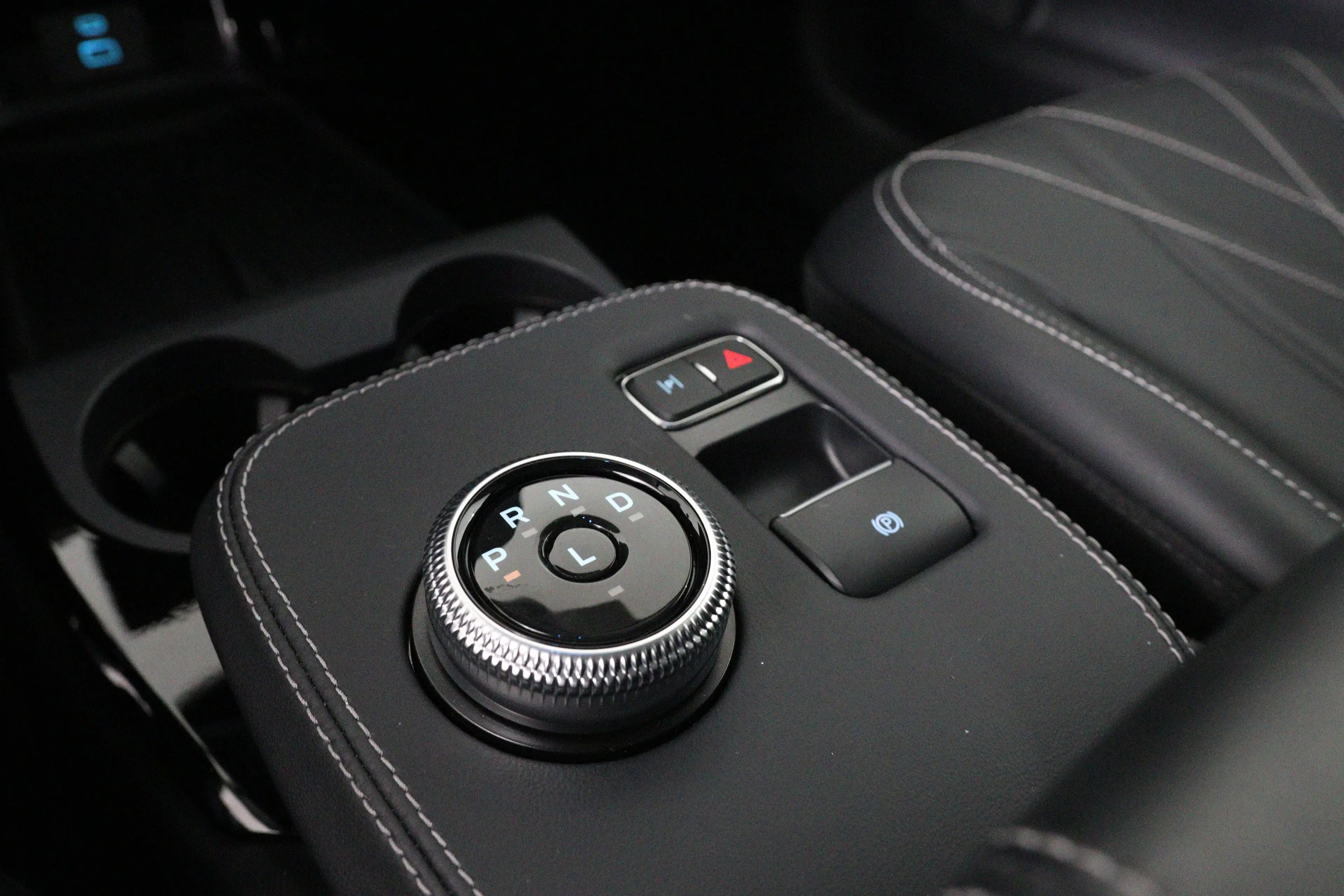 Ford Mustang Mach-E RWD 75 kWh | Dealer Onderhouden! | 1e Eigenaar! | — photo 40