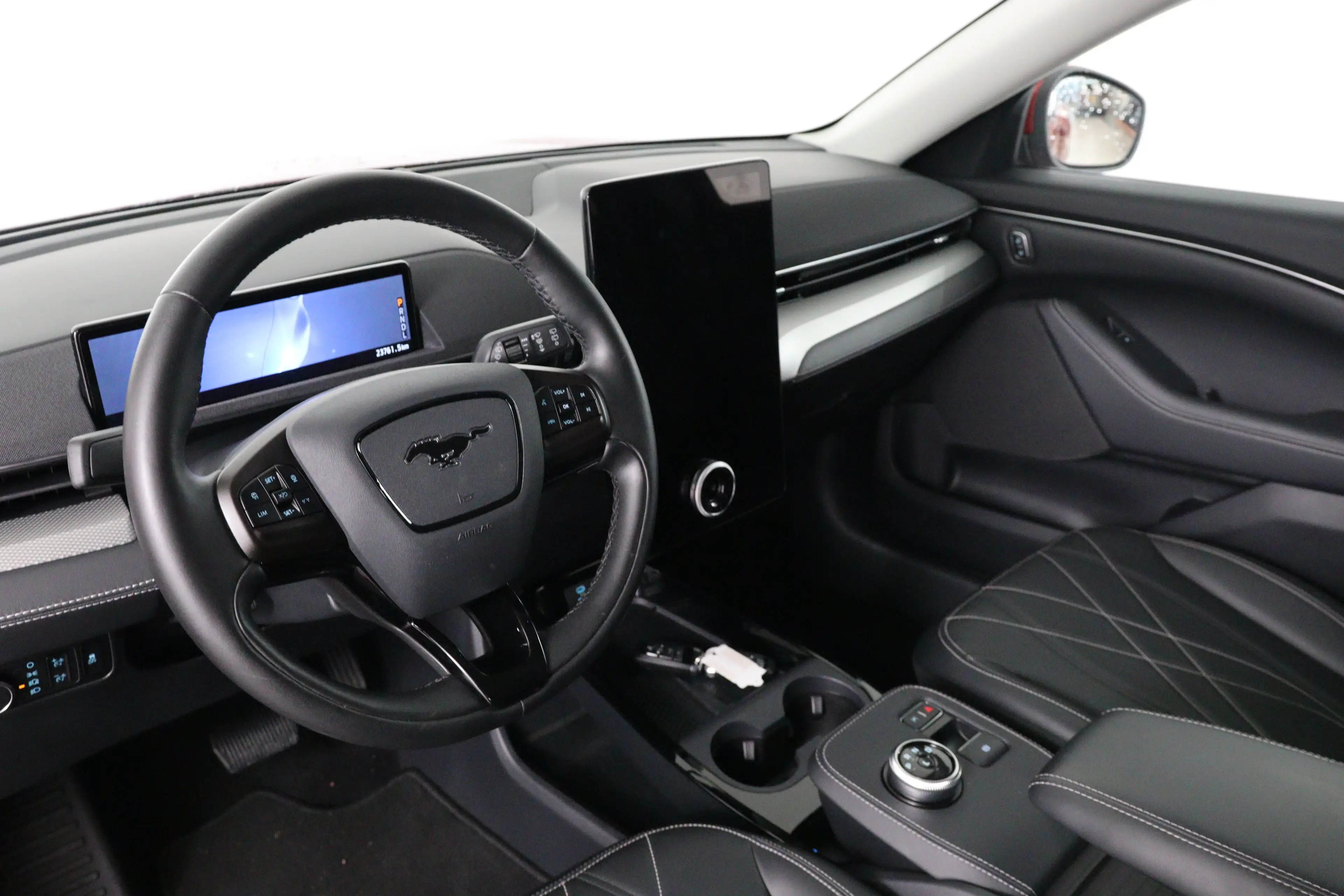 Ford Mustang Mach-E RWD 75 kWh | Dealer Onderhouden! | 1e Eigenaar! | — photo 5