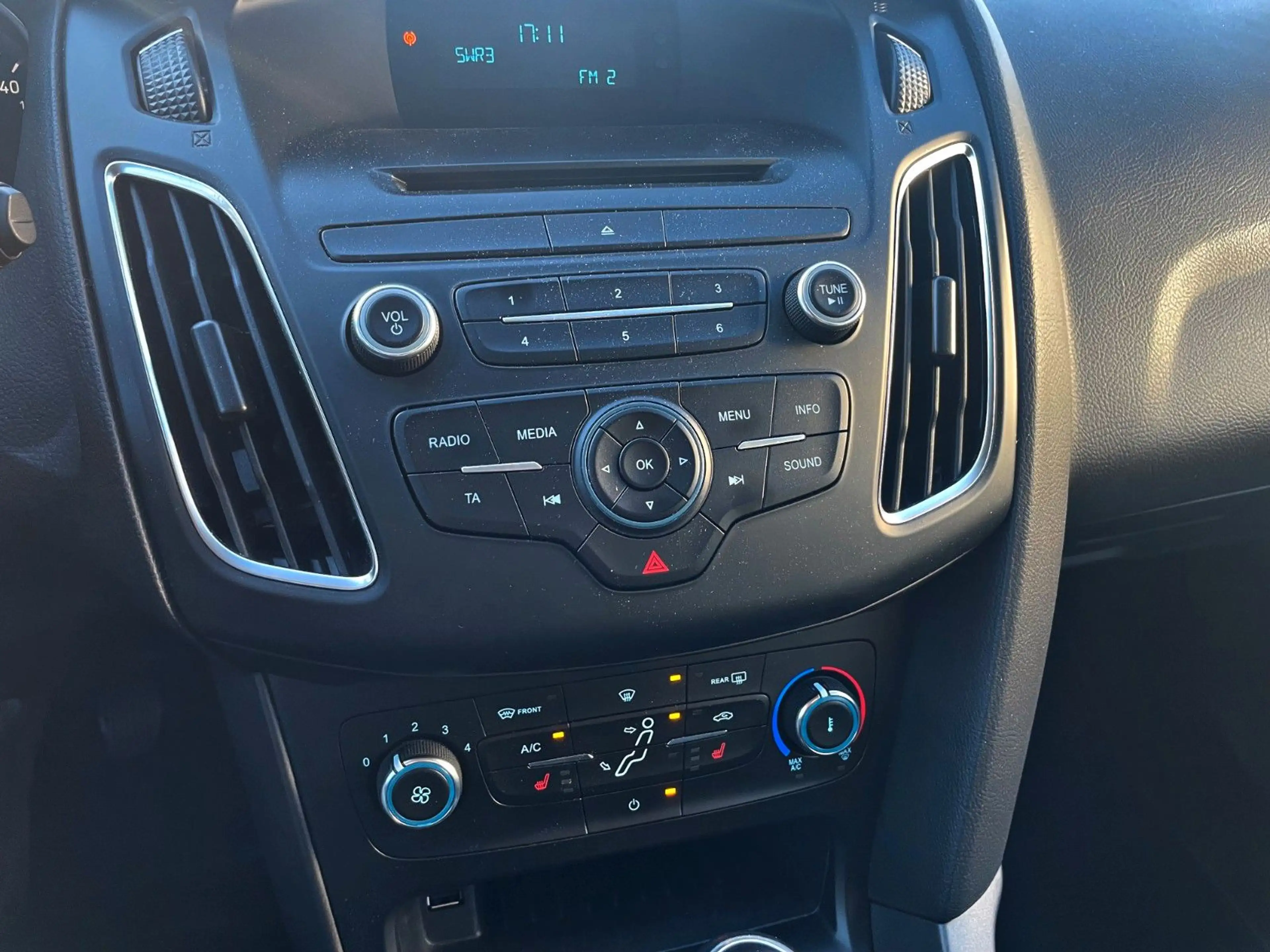 Ford Focus 1.5 CDTI Cool & Sound * 1.Hand/Wi-Paket* — photo 13