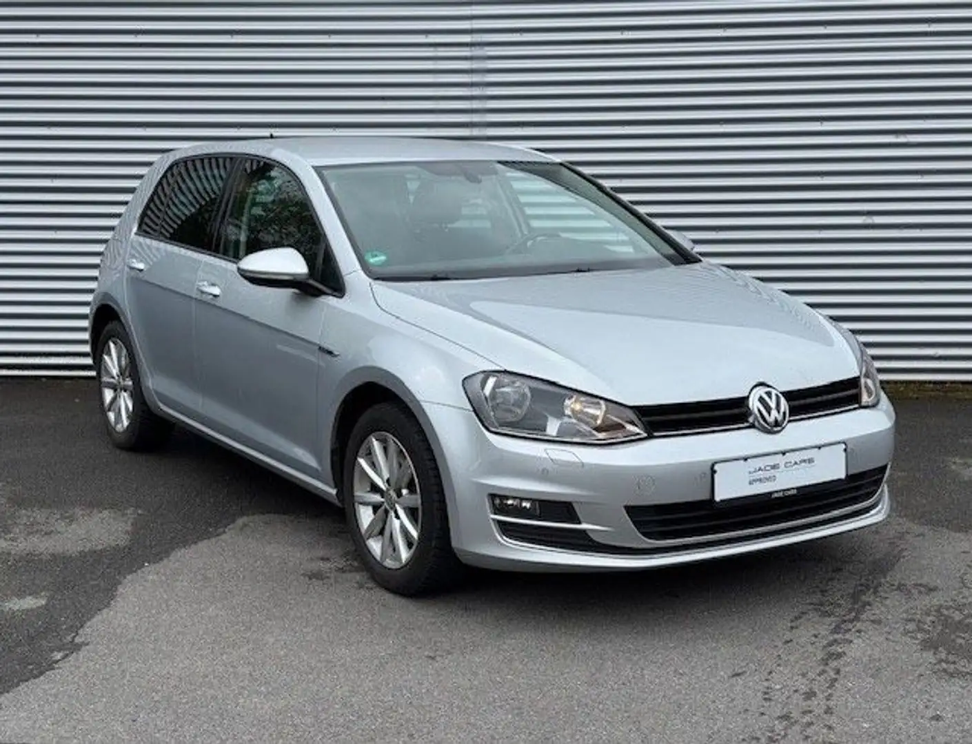 Volkswagen Golf 7 1.6 TDI Lounge BMT*Navi*AHK*lenk.Heizung Silber - 2