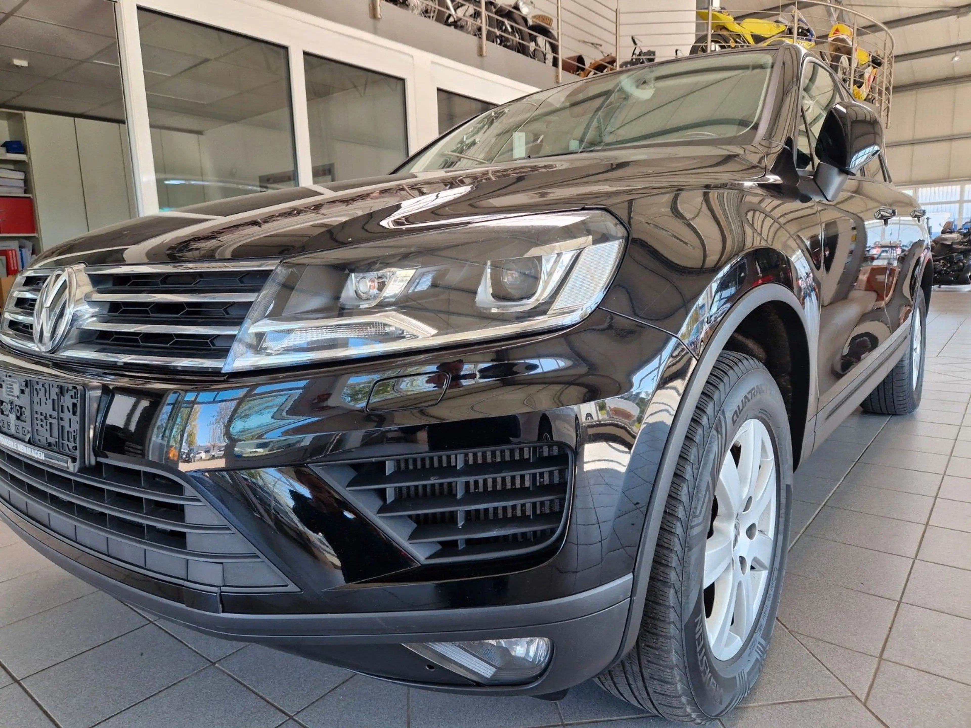 Volkswagen Touareg V6 TDI BMT 4Motion NAVI AHK 204PS — photo 6