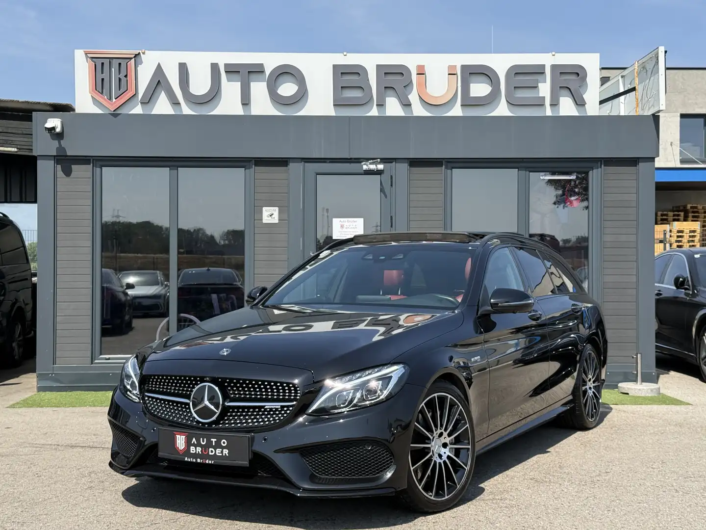 Mercedes-Benz C 43 AMG C 450 / AMG C 43 4Matic (205.264) Schwarz - 1