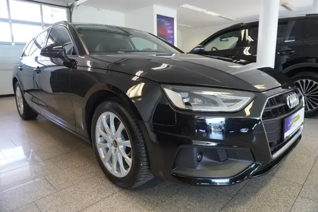 Audi A4 view 3
