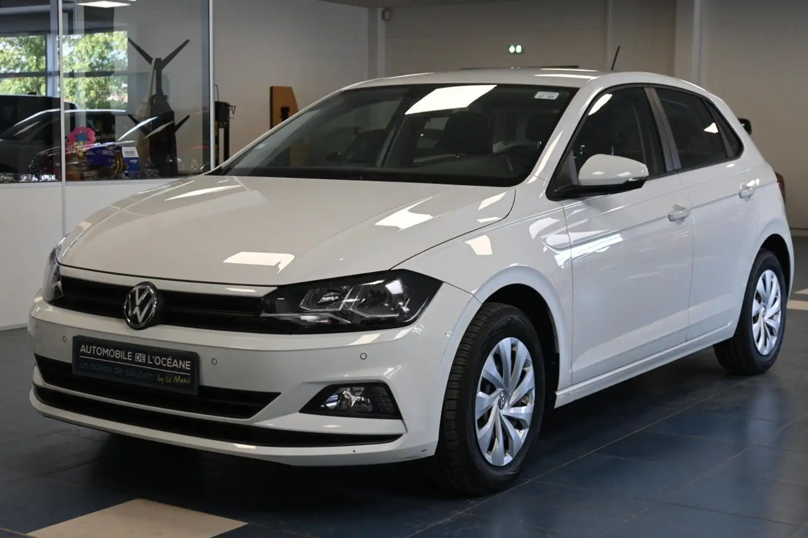 Volkswagen Polo BUSINESS 1.0 TSI 95 S&S BVM5 Business Blanc - 1