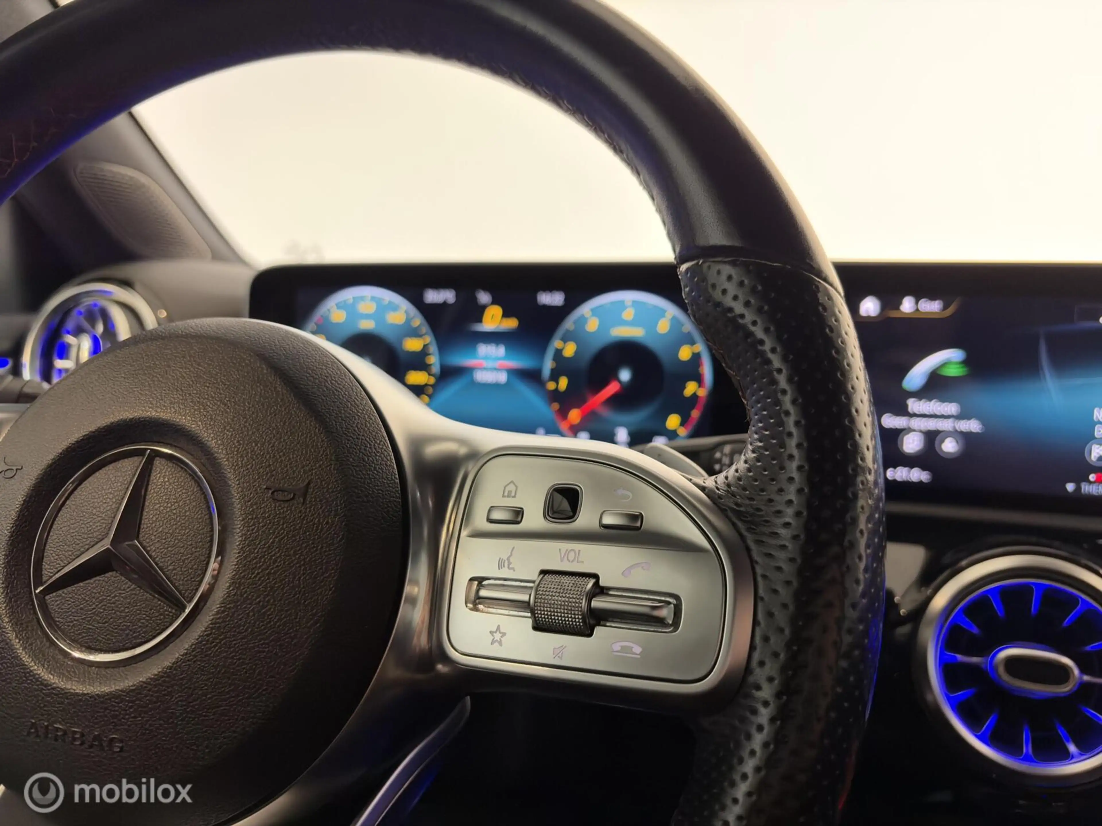 Mercedes-Benz A 200 Business Solution AMG — photo 13