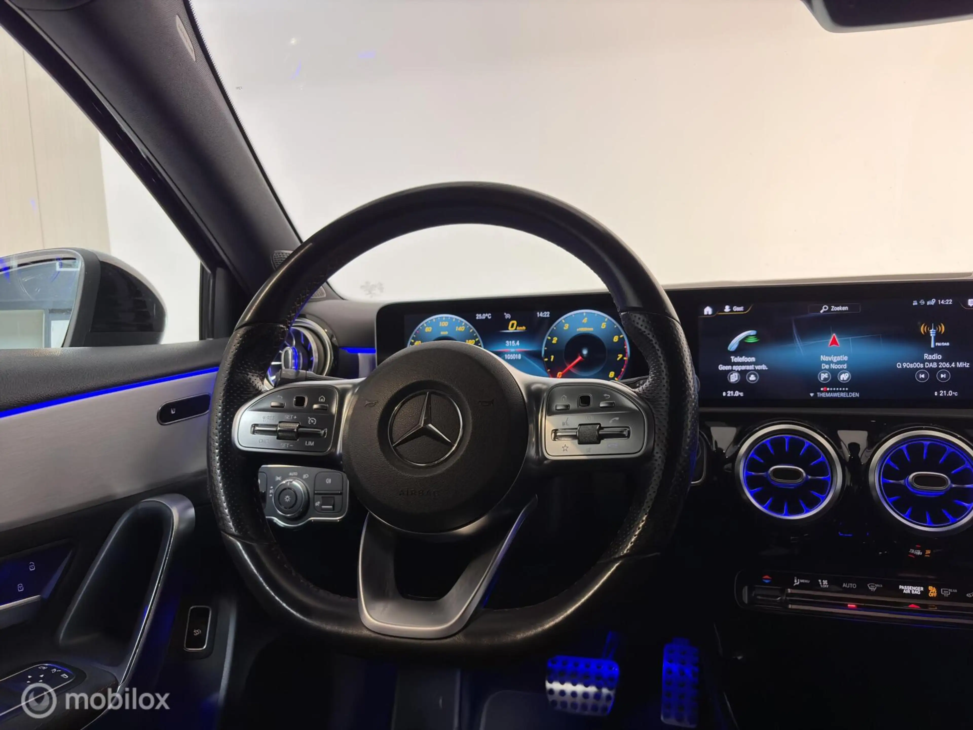 Mercedes-Benz A 200 Business Solution AMG — photo 11