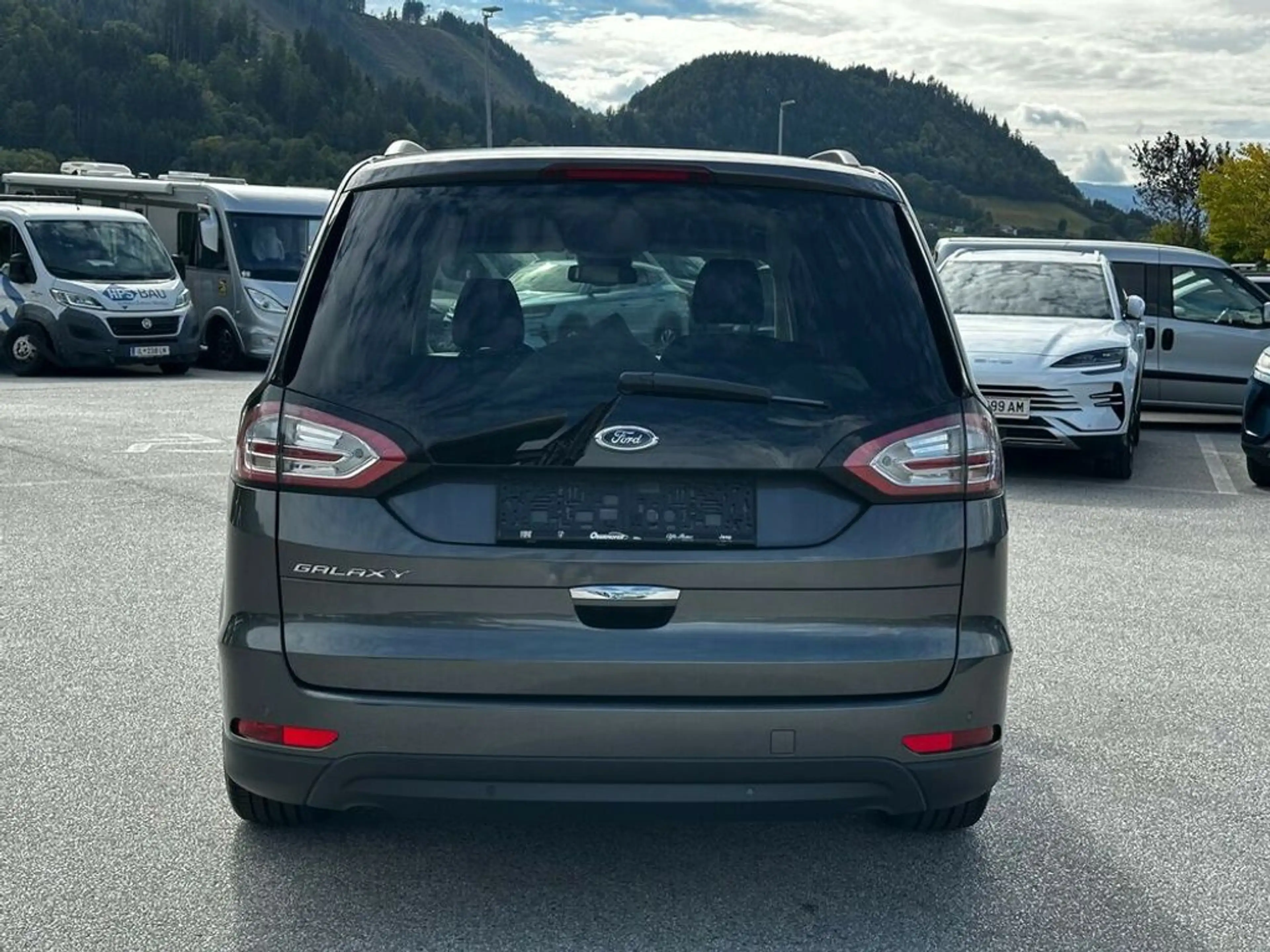 Ford Galaxy Business — photo 5