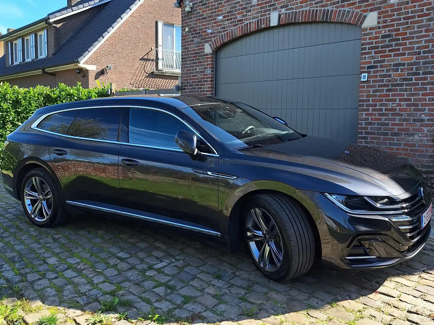 Volkswagen Arteon Arteon Shooting Brake 1.4 eHybrid OPF DSG R-Line Grijs - 1