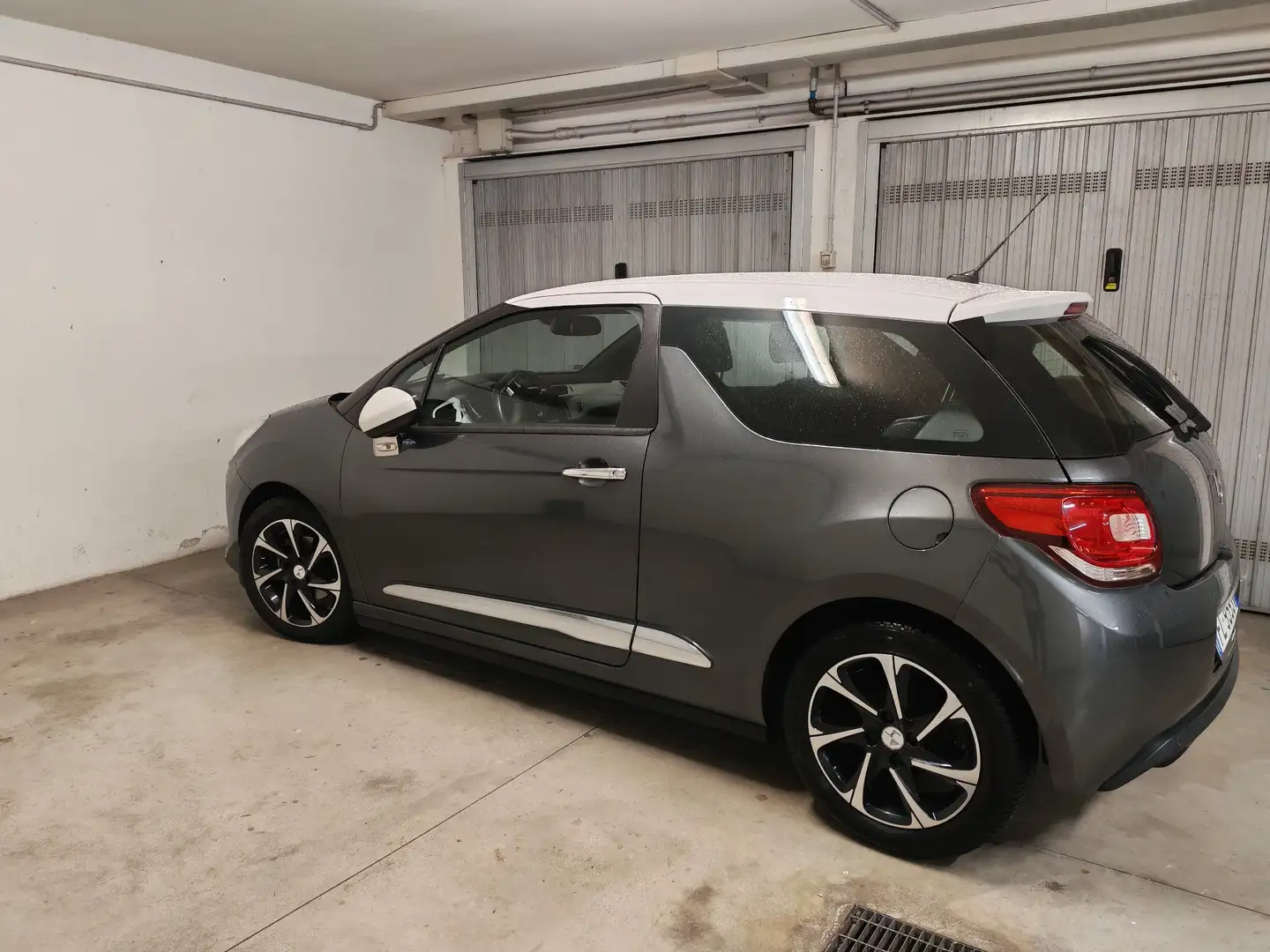 DS Automobiles DS 3 DS3 1.6 bluehdi Chic 75cv my16 - 1