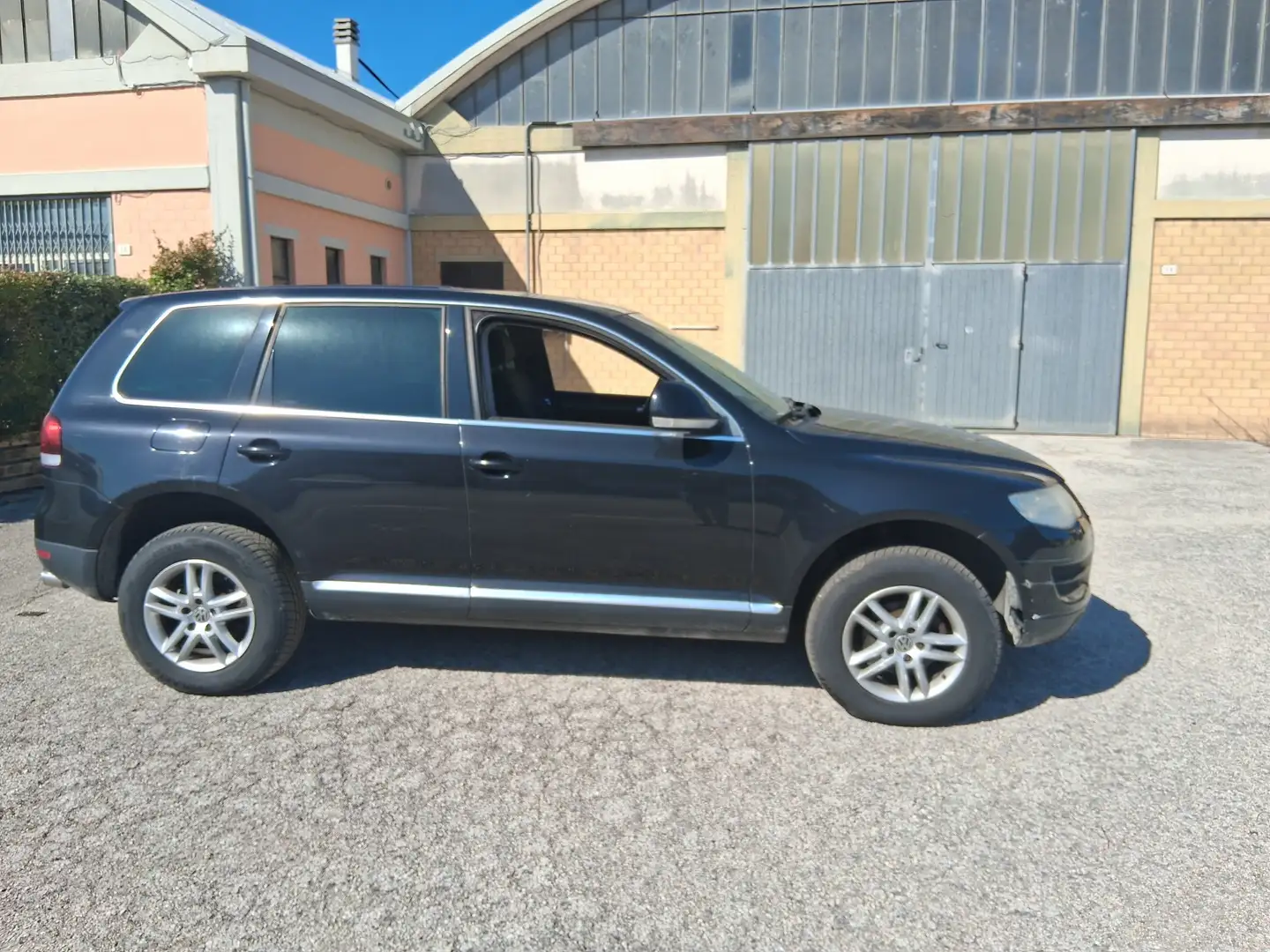 Volkswagen Touareg Touareg I 2003 2.5 tdi R5 Exclusive Noir - 2