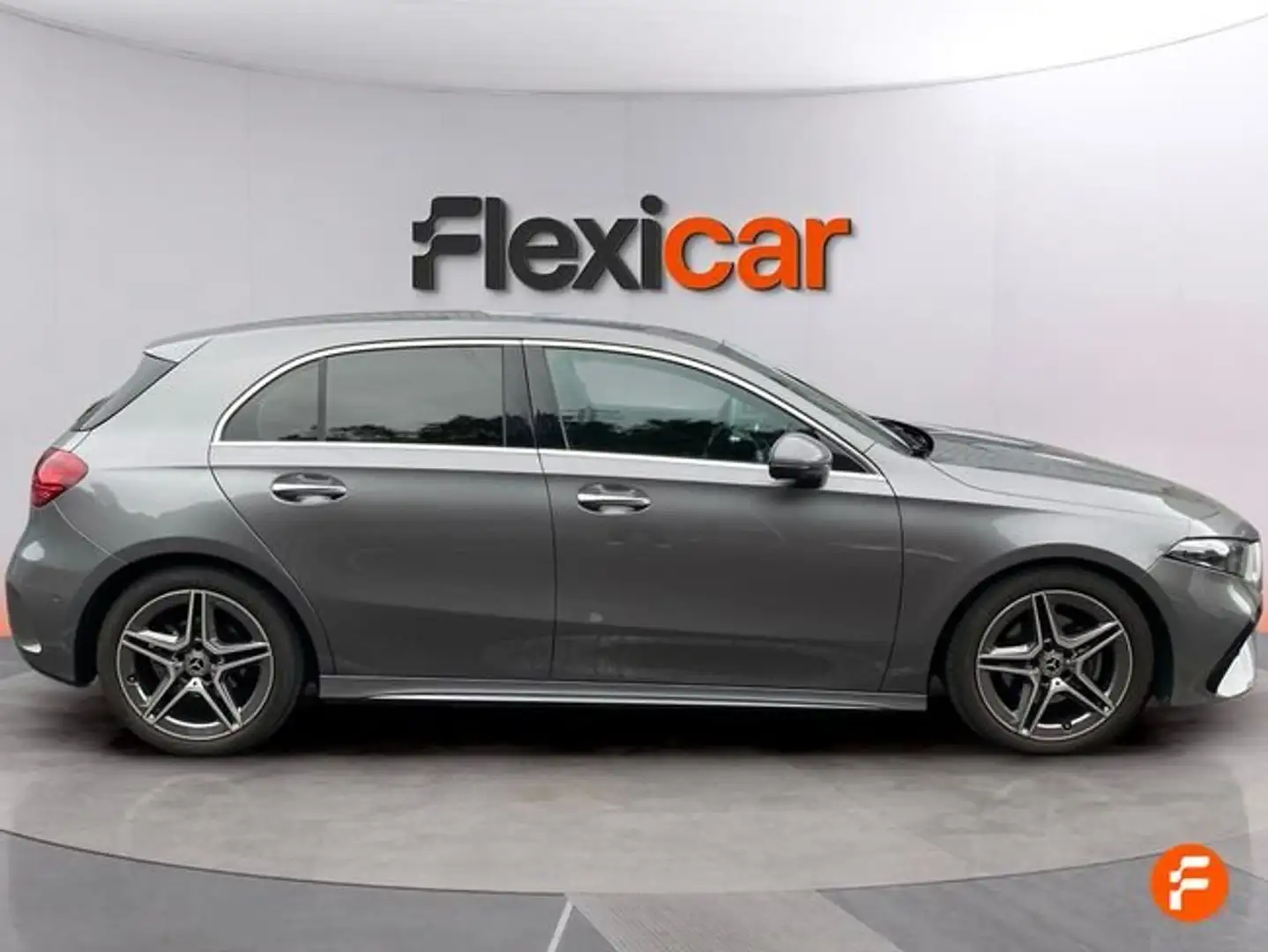Mercedes-Benz A 200 d Gris - 2