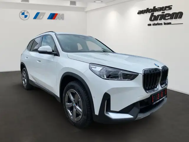 BMW X1 view 2