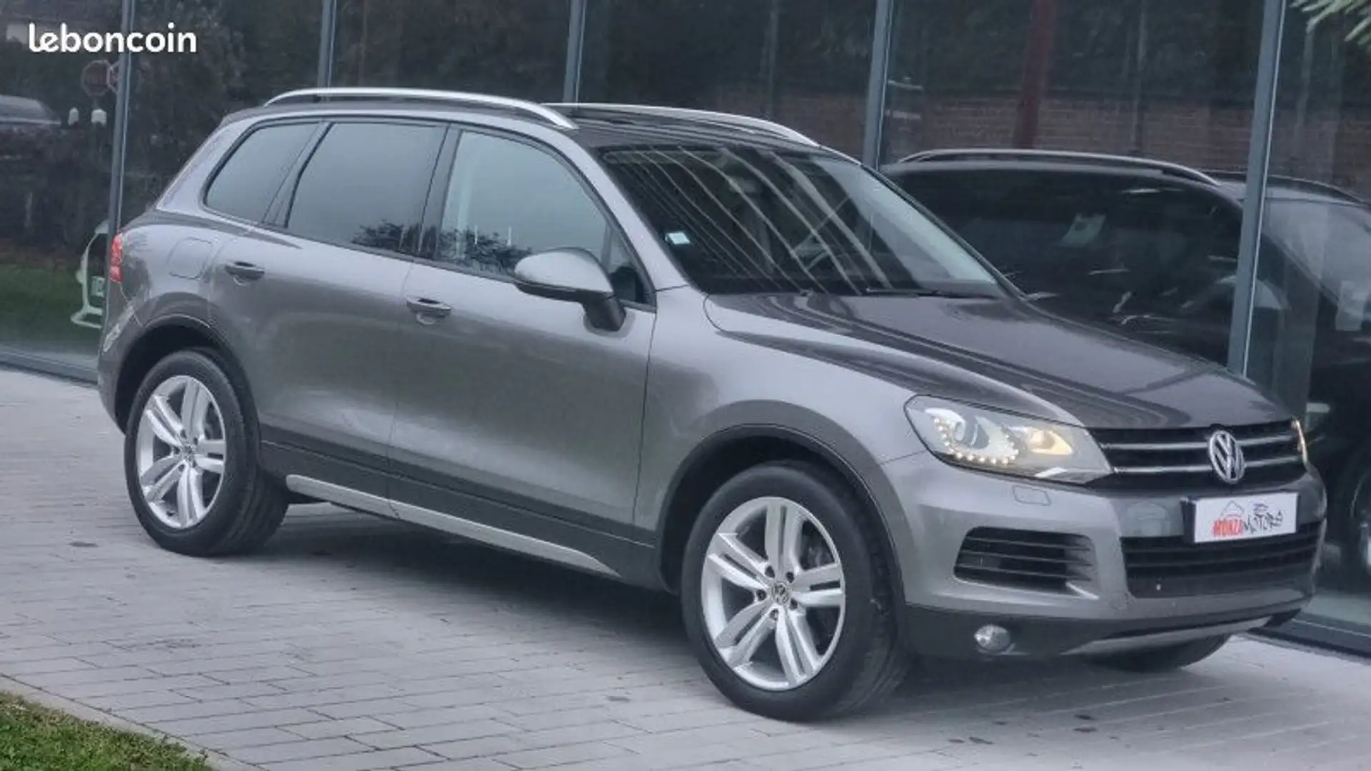 Volkswagen Touareg 3.0 V6 TDI 245CH BLUEMOTION FAP CARAT 4MOTION TIPTRONIC Gris - 1