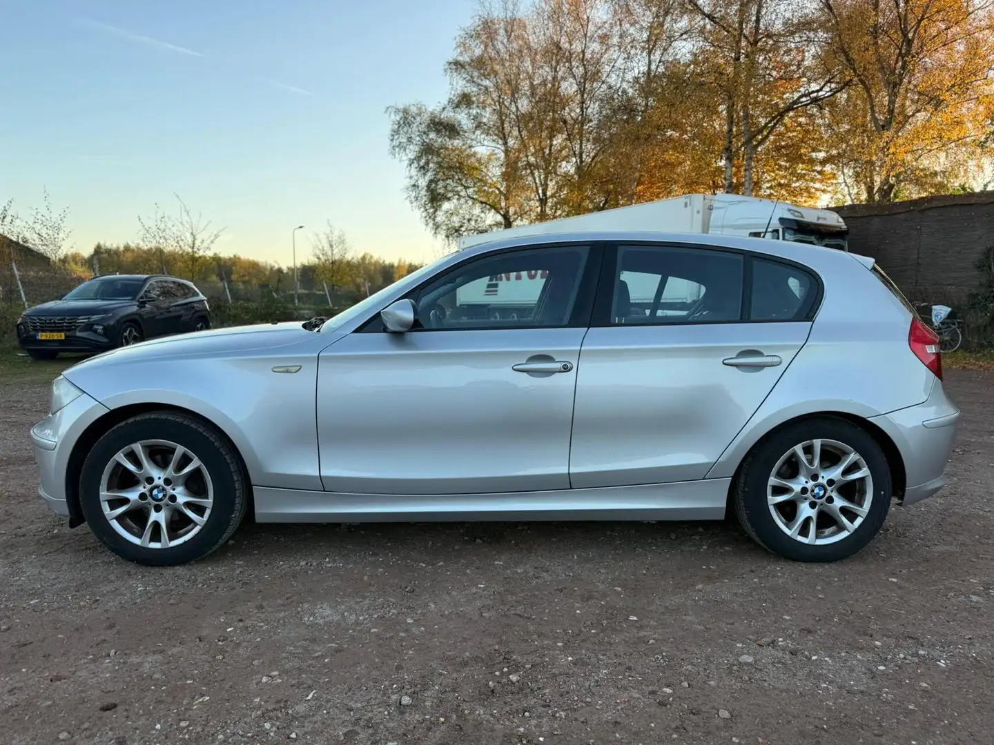 BMW 116 1-serie 116i Corporate 2XSLEU AIRCO CRUISE PSENSOR Gris - 2