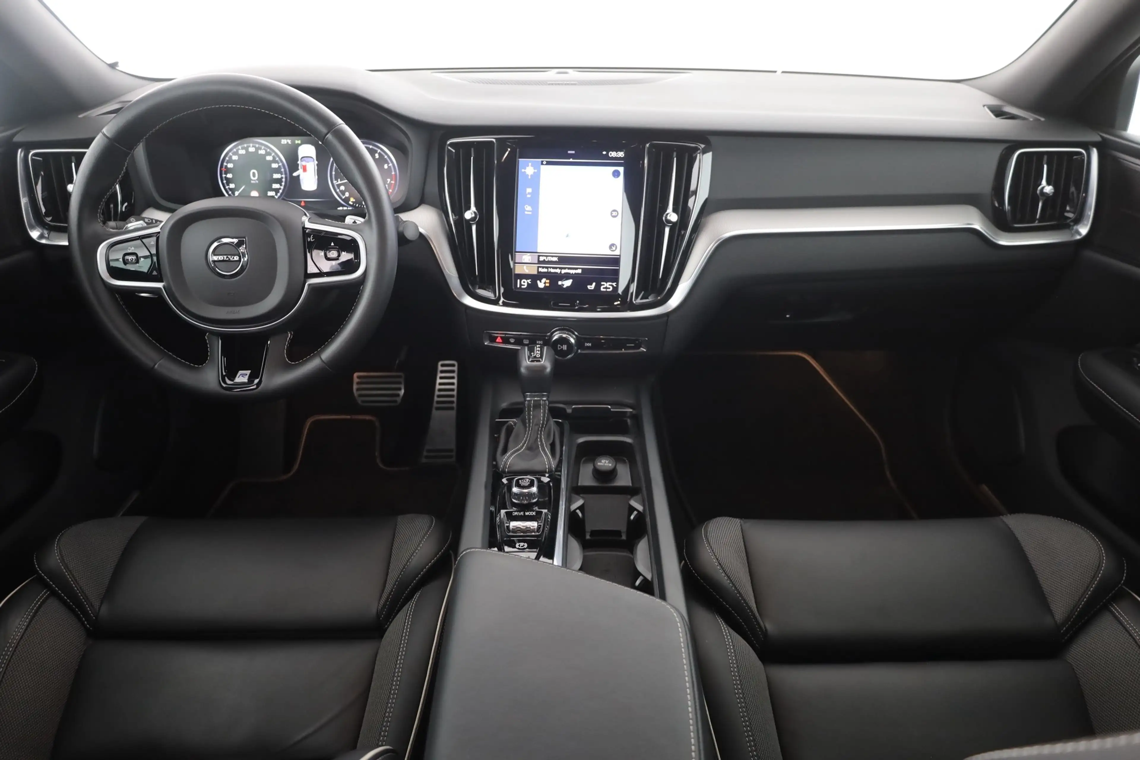 Volvo S60 T5 R Design LED Navi Kamera ACC Keyless H&K — photo 9